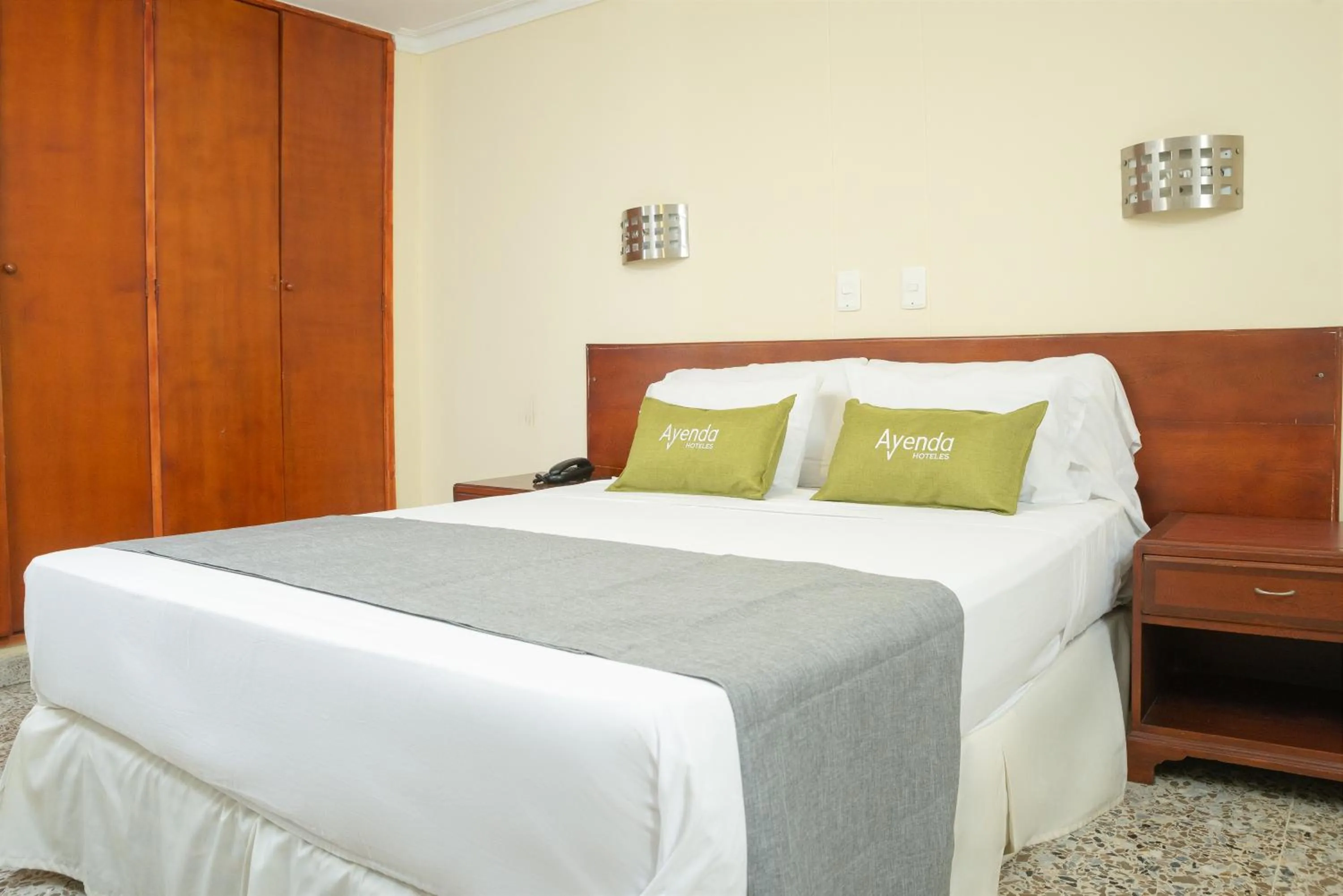 Photo of the whole room, Bed in Ayenda 1313 Barahona 72