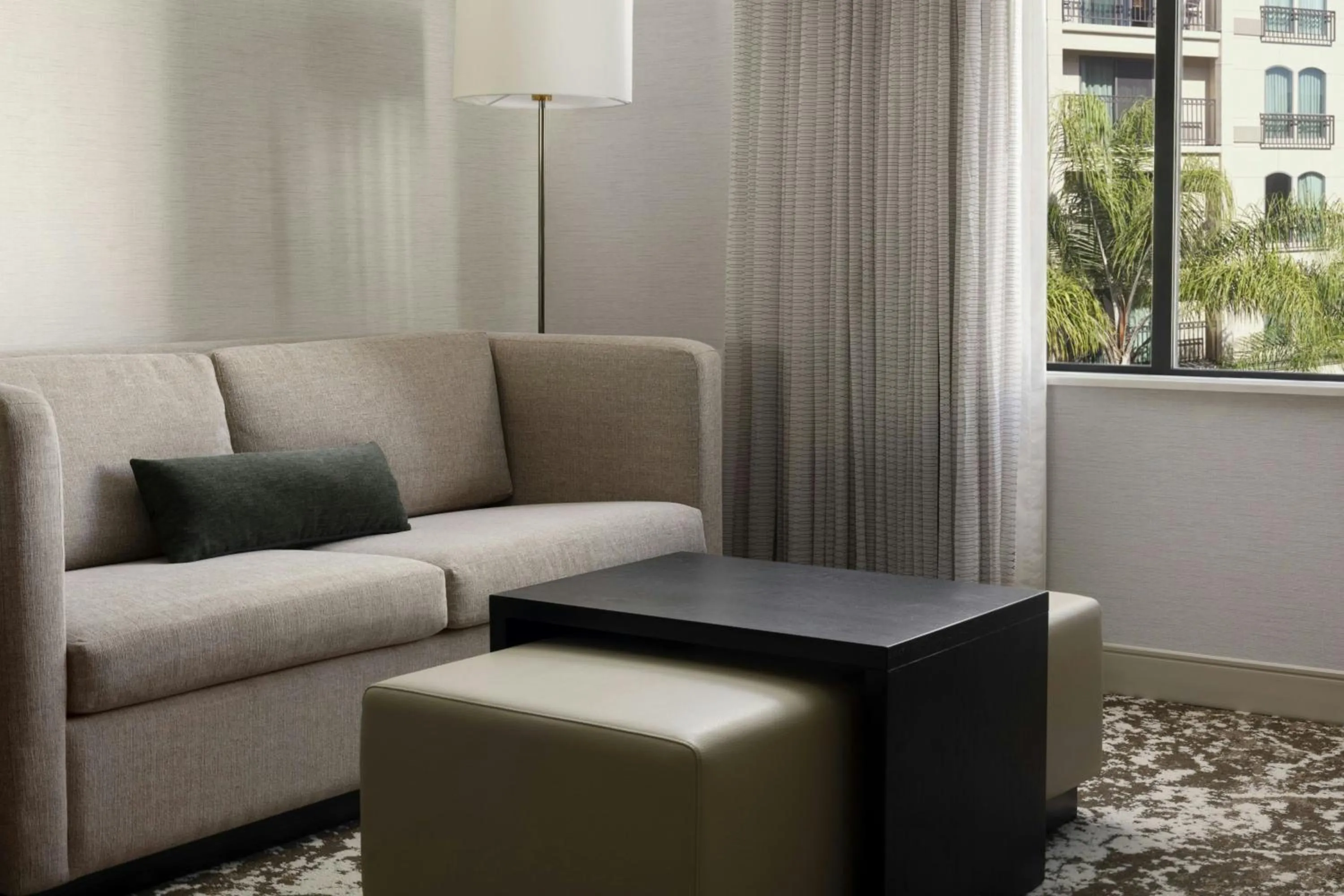 Photo of the whole room in Courtyard by Marriott Los Angeles Pasadena Old Town