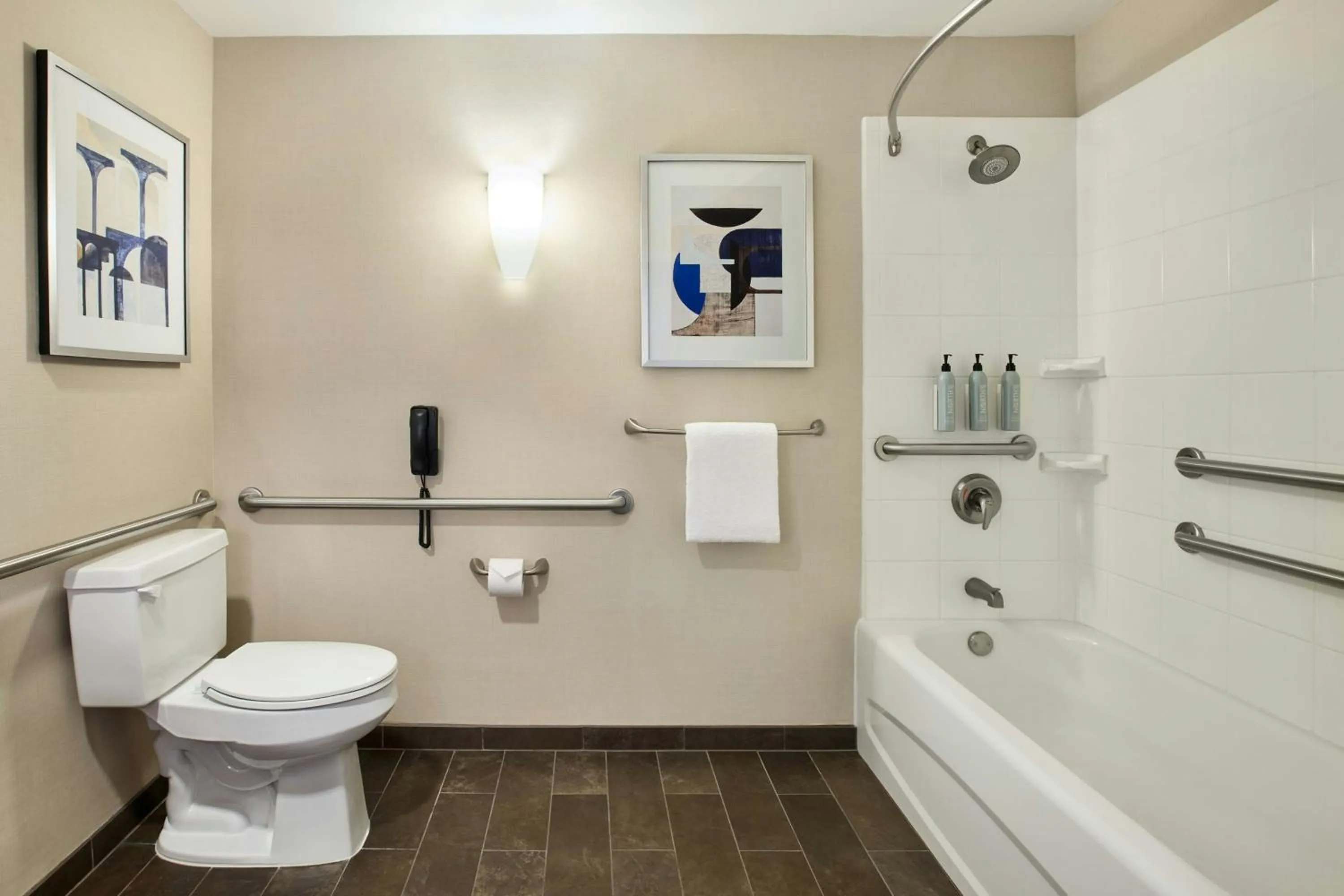 Bathroom in Courtyard Los Angeles Sherman Oaks