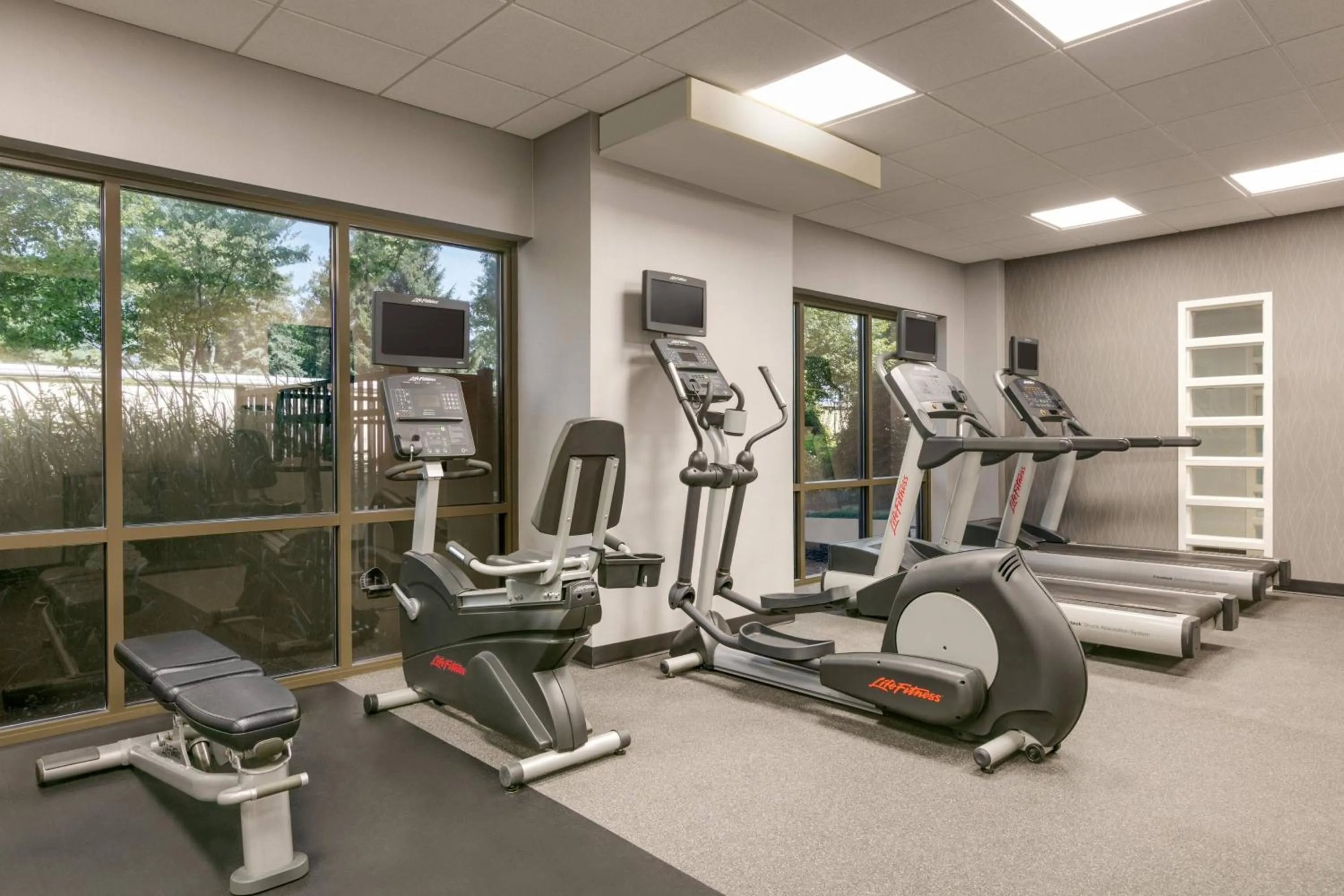 Fitness centre/facilities in Courtyard Lancaster