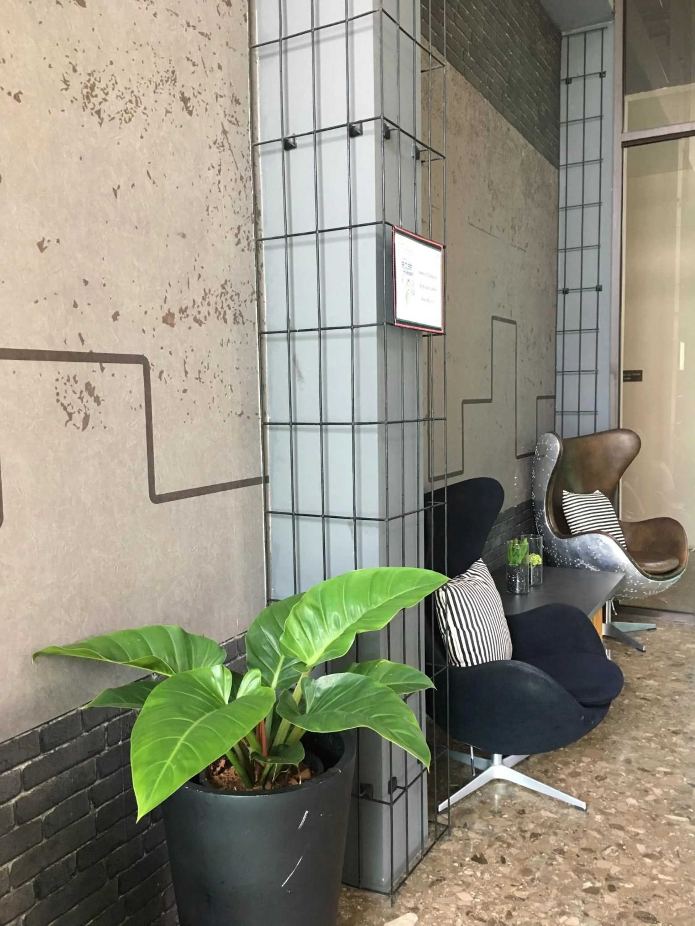 Decorative detail in D-condo mine