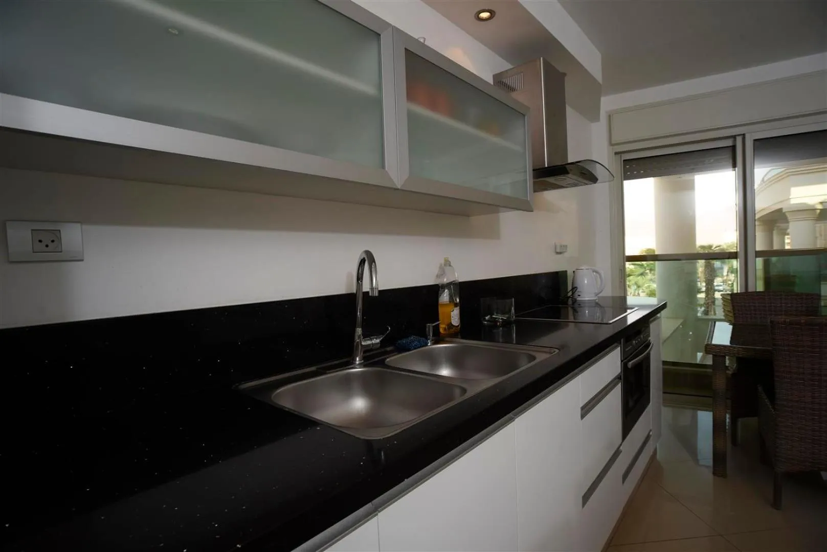 Kitchen or kitchenette in City Resort Palmore
