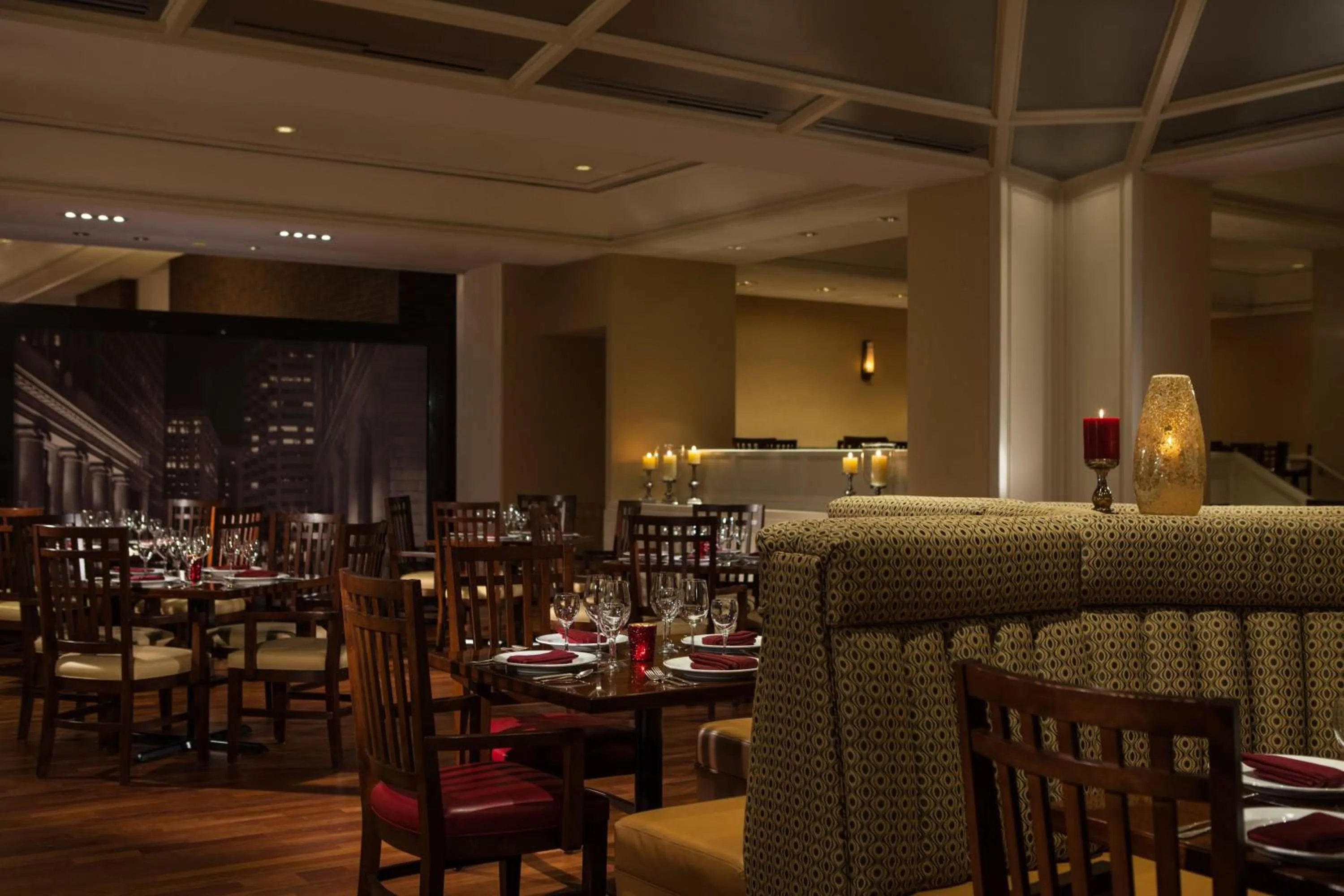 Restaurant/places to eat in Kansas City Marriott Downtown