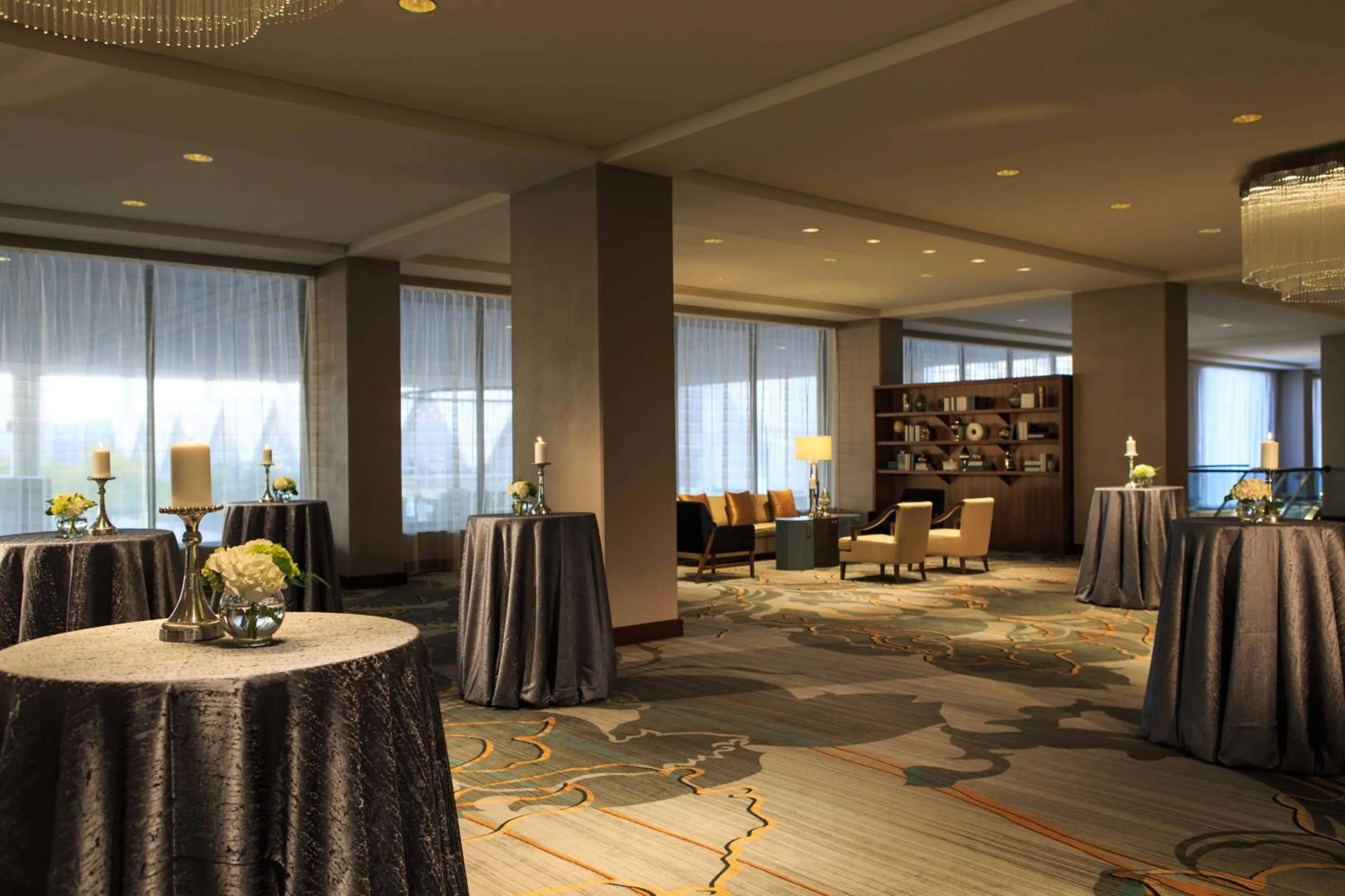 Lounge or bar in Kansas City Marriott Downtown