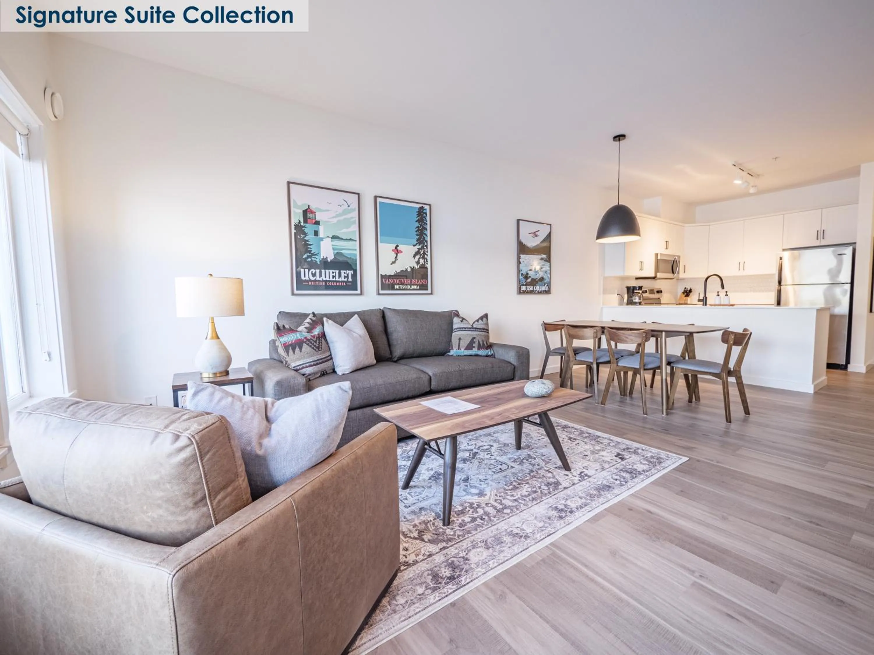 Living room in Waters Edge Shoreside Suites