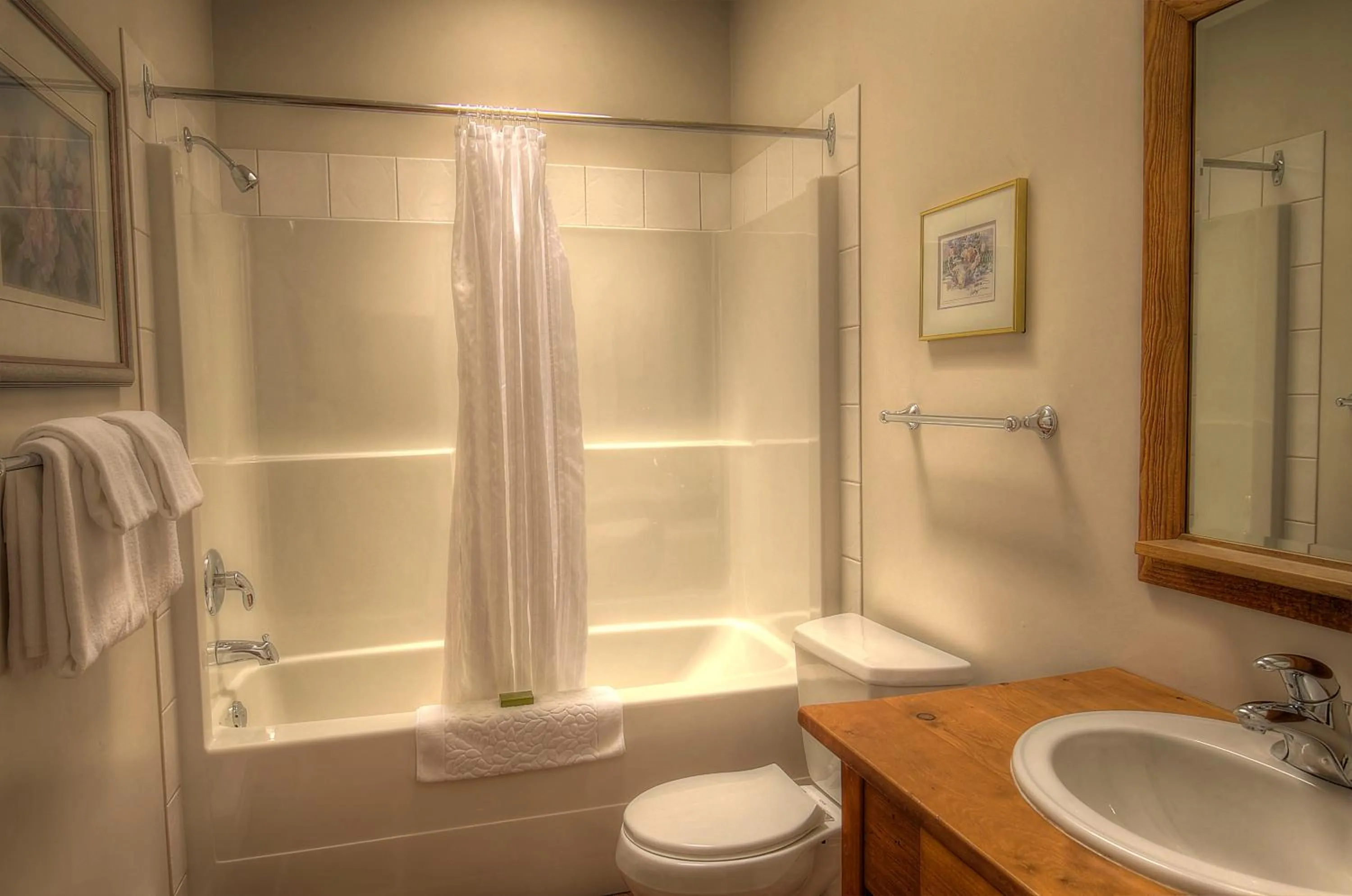 Shower in Waters Edge Shoreside Suites