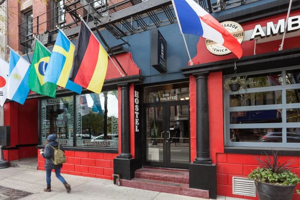 Property building in Chicago Parthenon Hostel