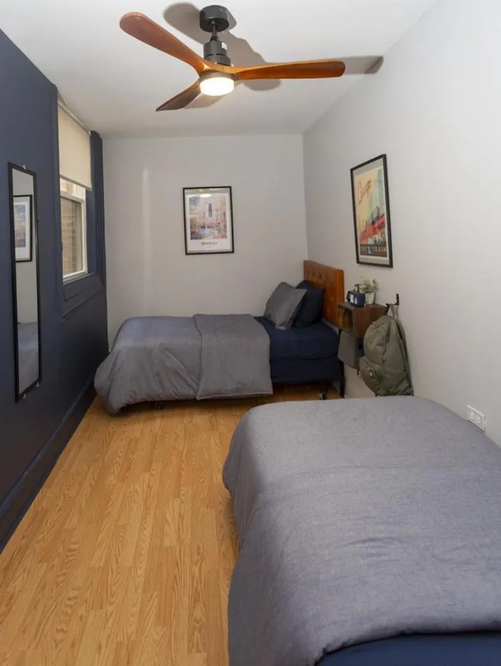 Bed in Chicago Parthenon Hostel