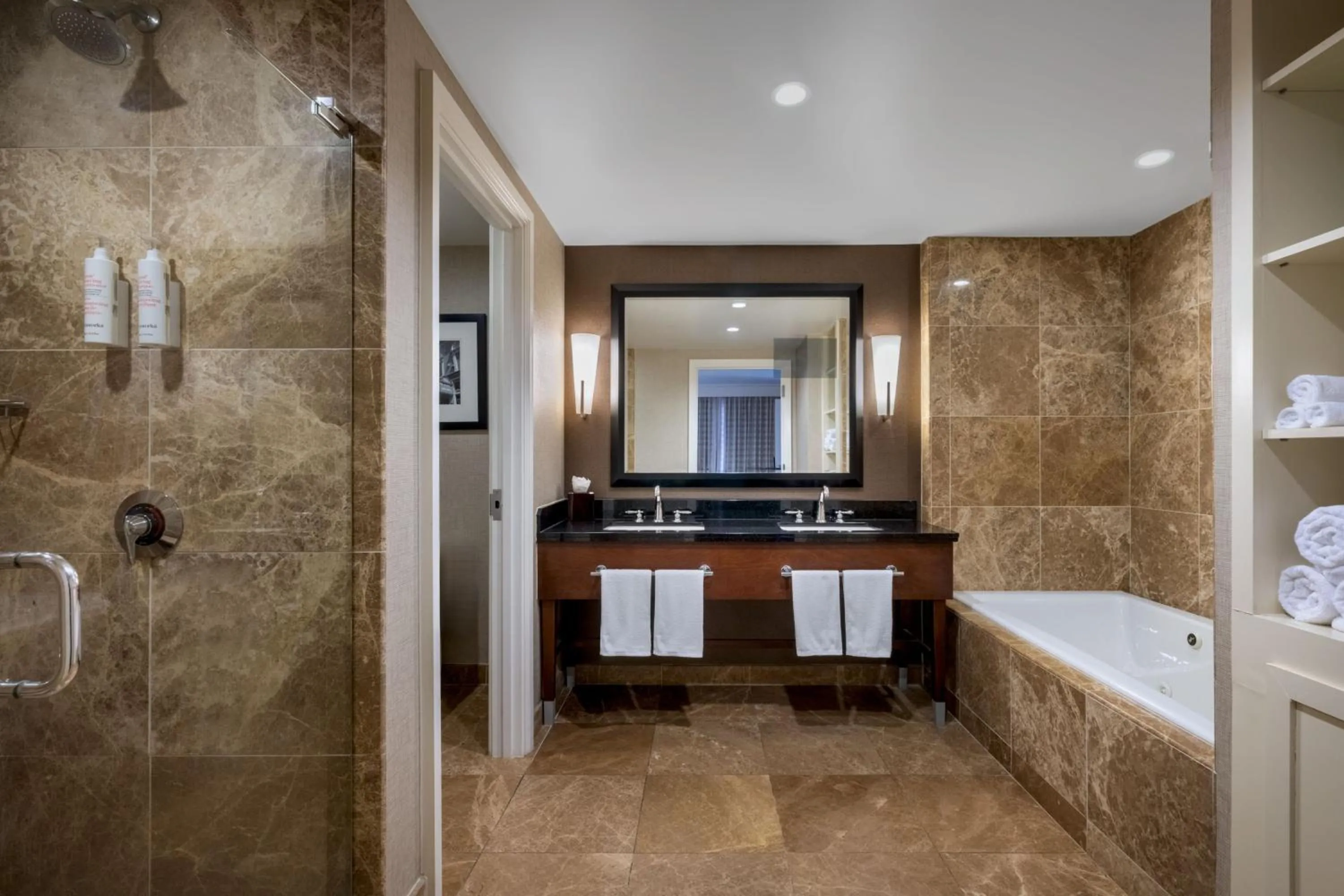 Bathroom in Macon Marriott City Center