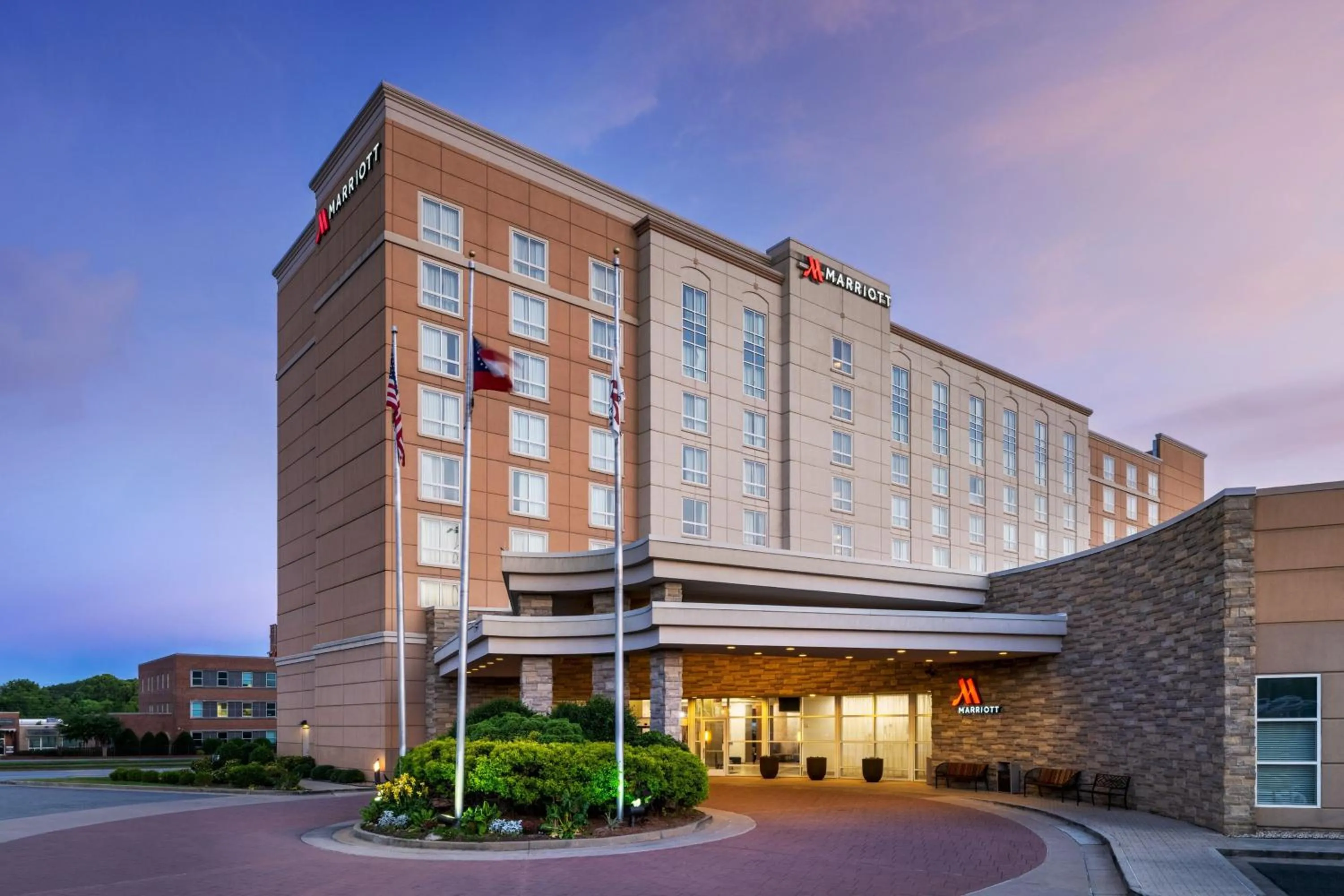 Property building in Macon Marriott City Center