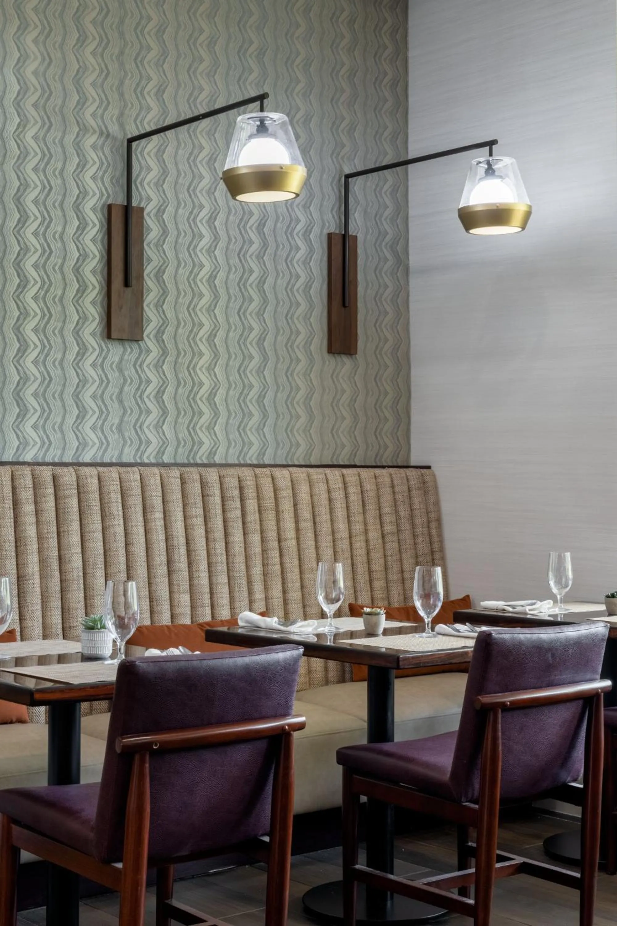 Restaurant/places to eat in Macon Marriott City Center