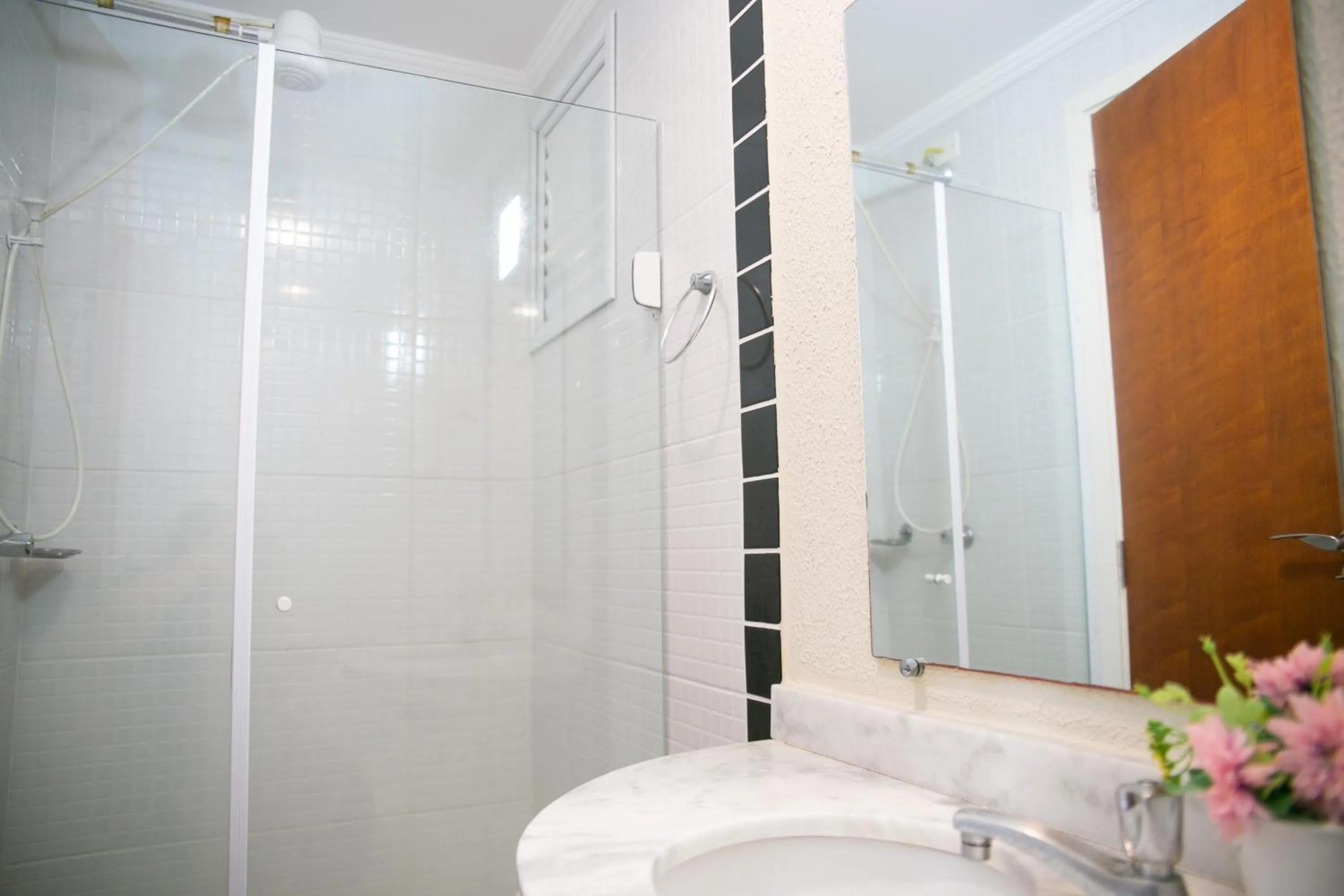 Bathroom in Lorenza by Paramar