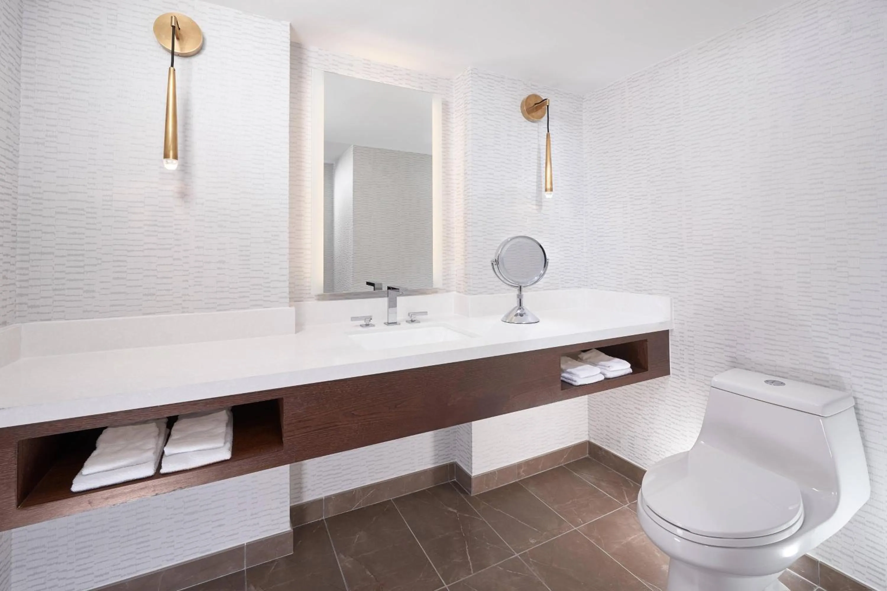 Photo of the whole room in Orlando Marriott Lake Mary