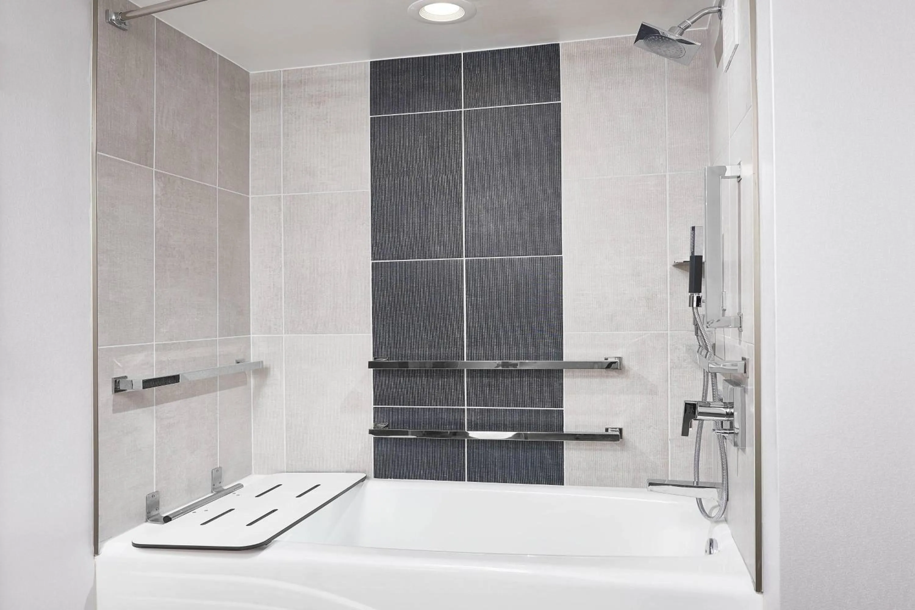 Photo of the whole room in Orlando Marriott Lake Mary