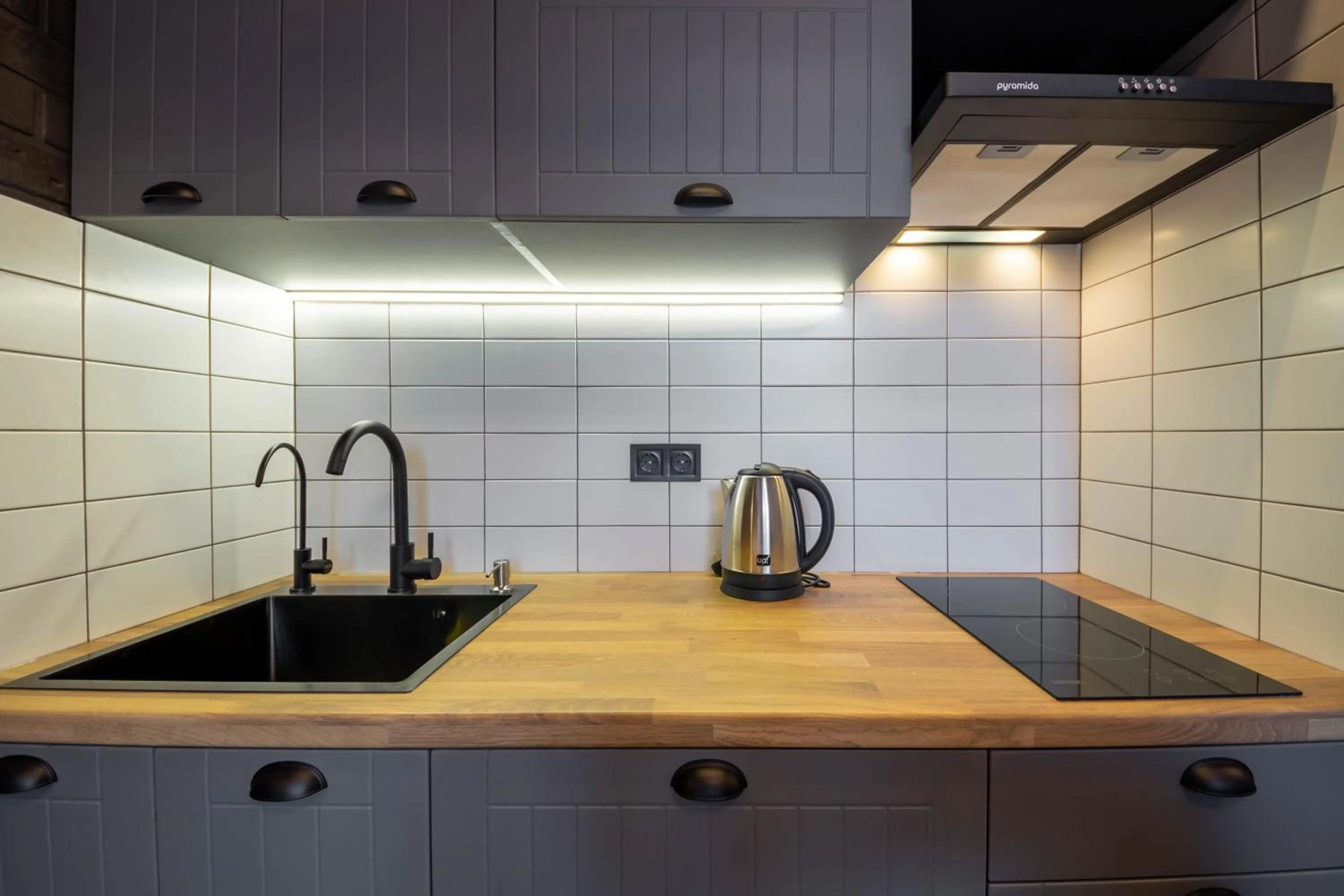 Kitchen or kitchenette in Idea Design Apart-Hotel Prorizna