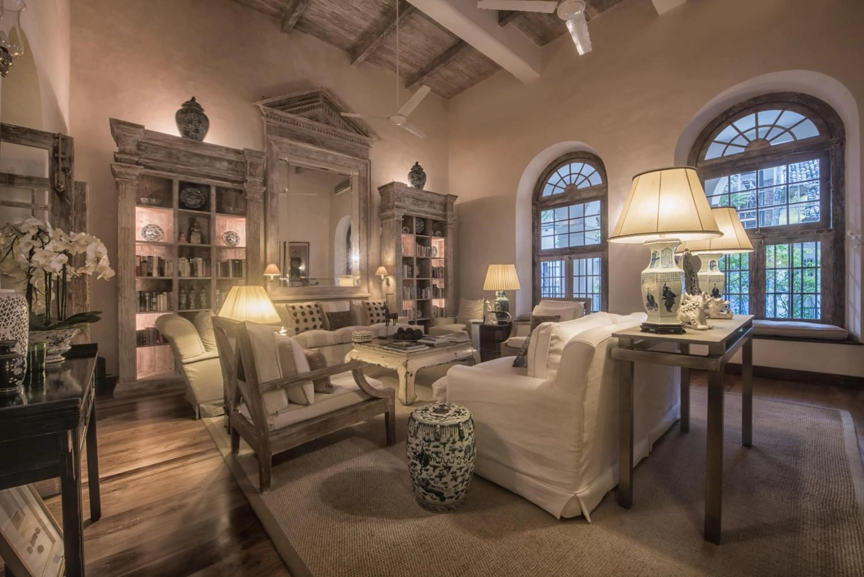 Seating area in 20 Middle Street