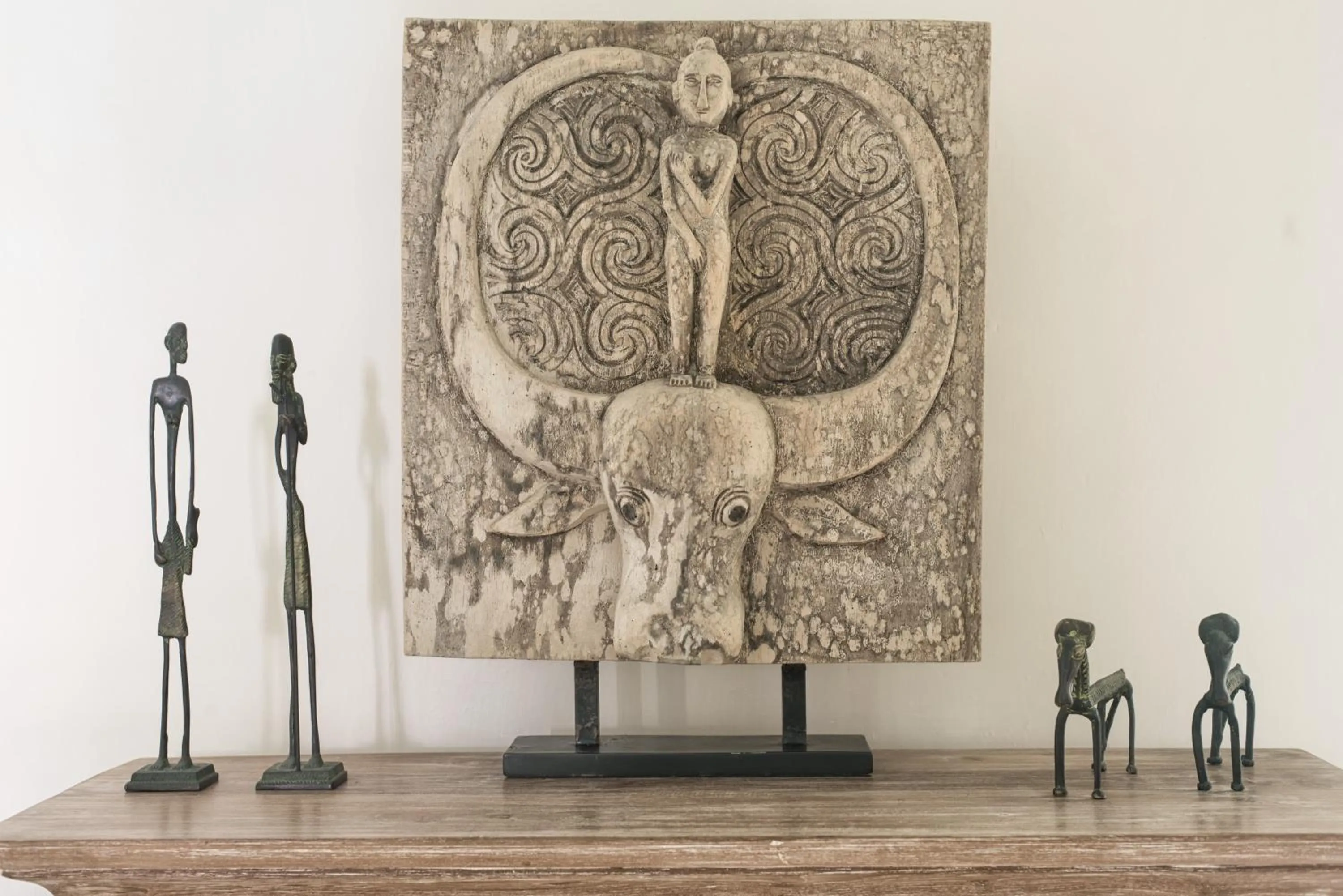 Decorative detail in 20 Middle Street