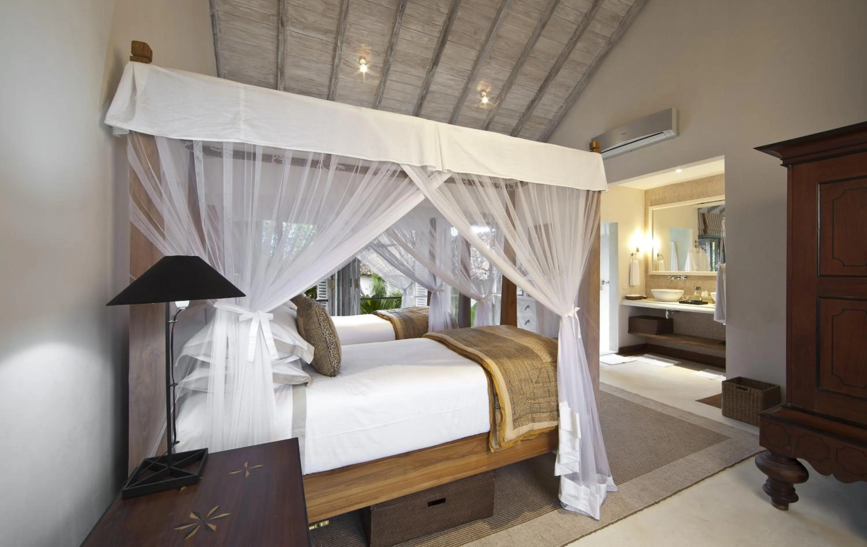 Bedroom, Bed in 20 Middle Street