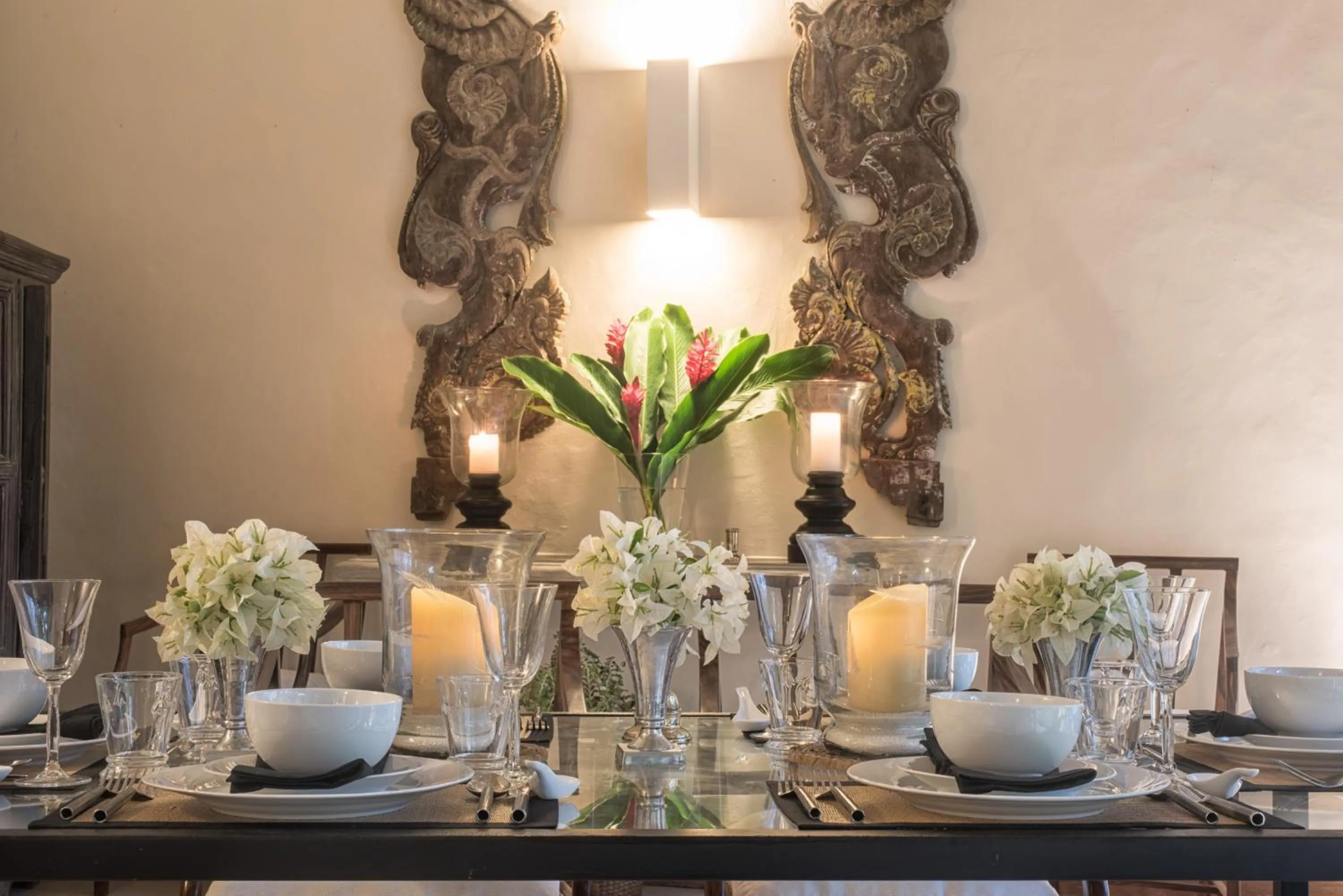 Decorative detail in 20 Middle Street