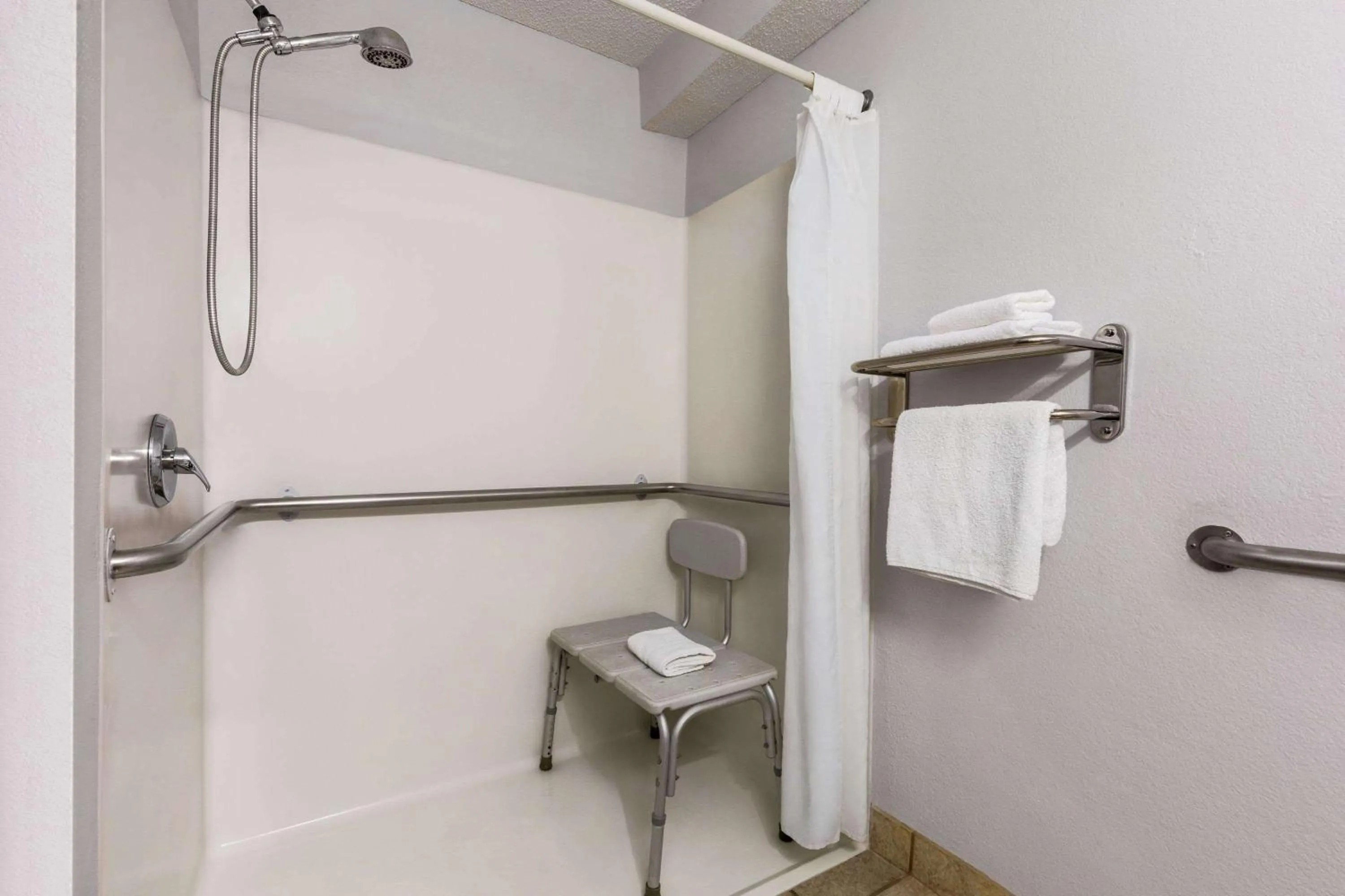 Shower in Microtel Inn & Suites Lincoln