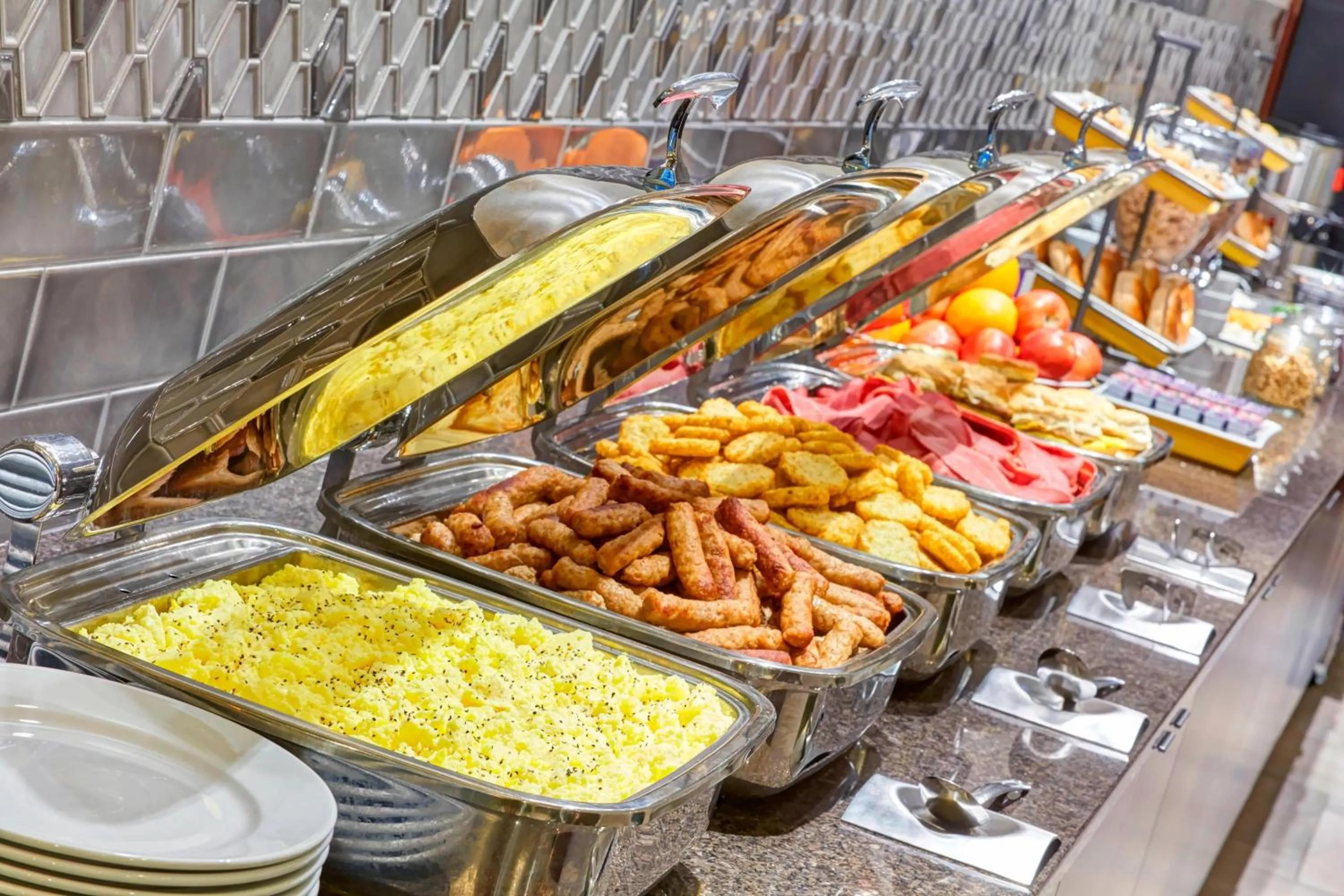 Breakfast in Residence Inn Milwaukee Downtown