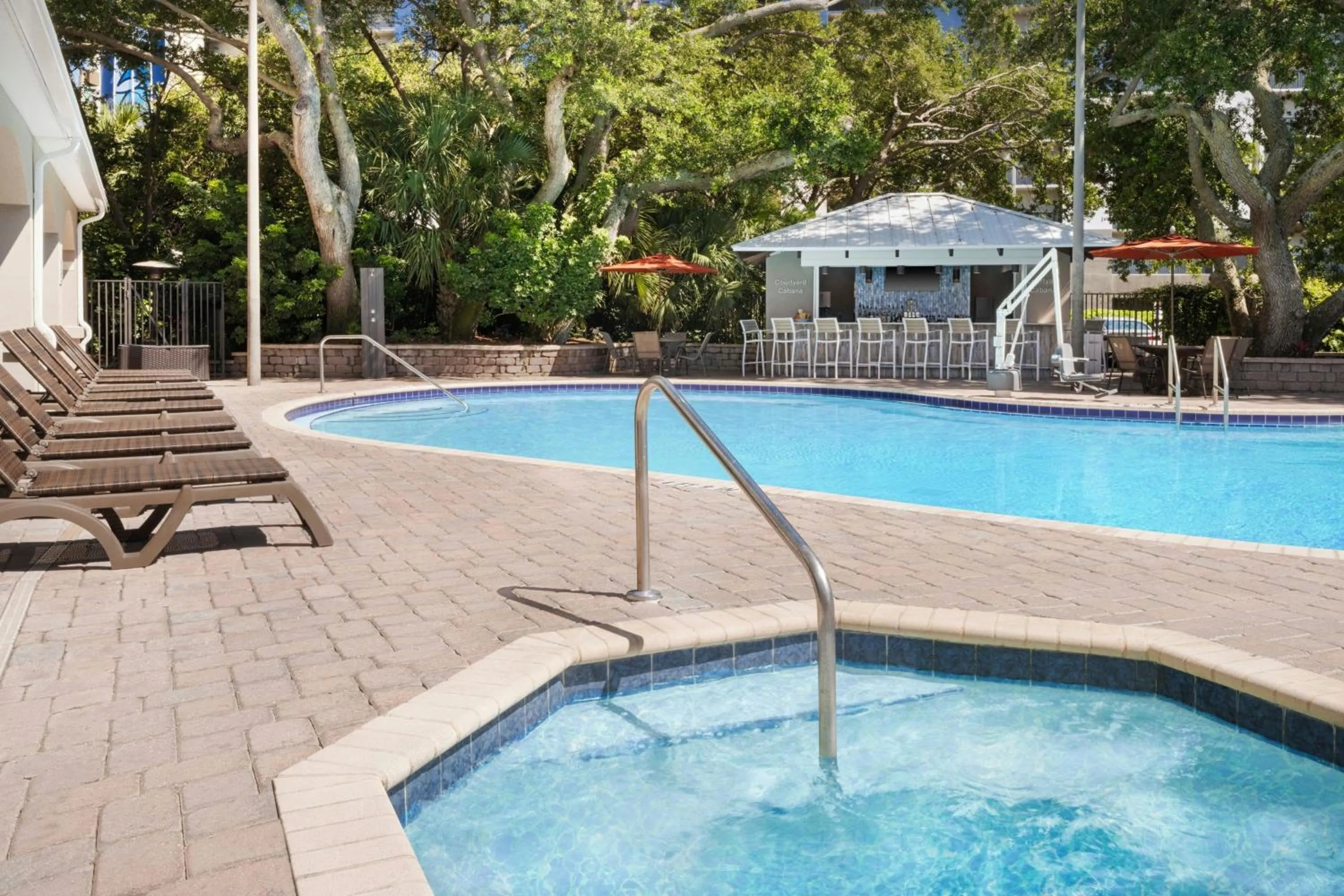 Swimming pool in Courtyard by Marriott Cocoa Beach Cape Canaveral