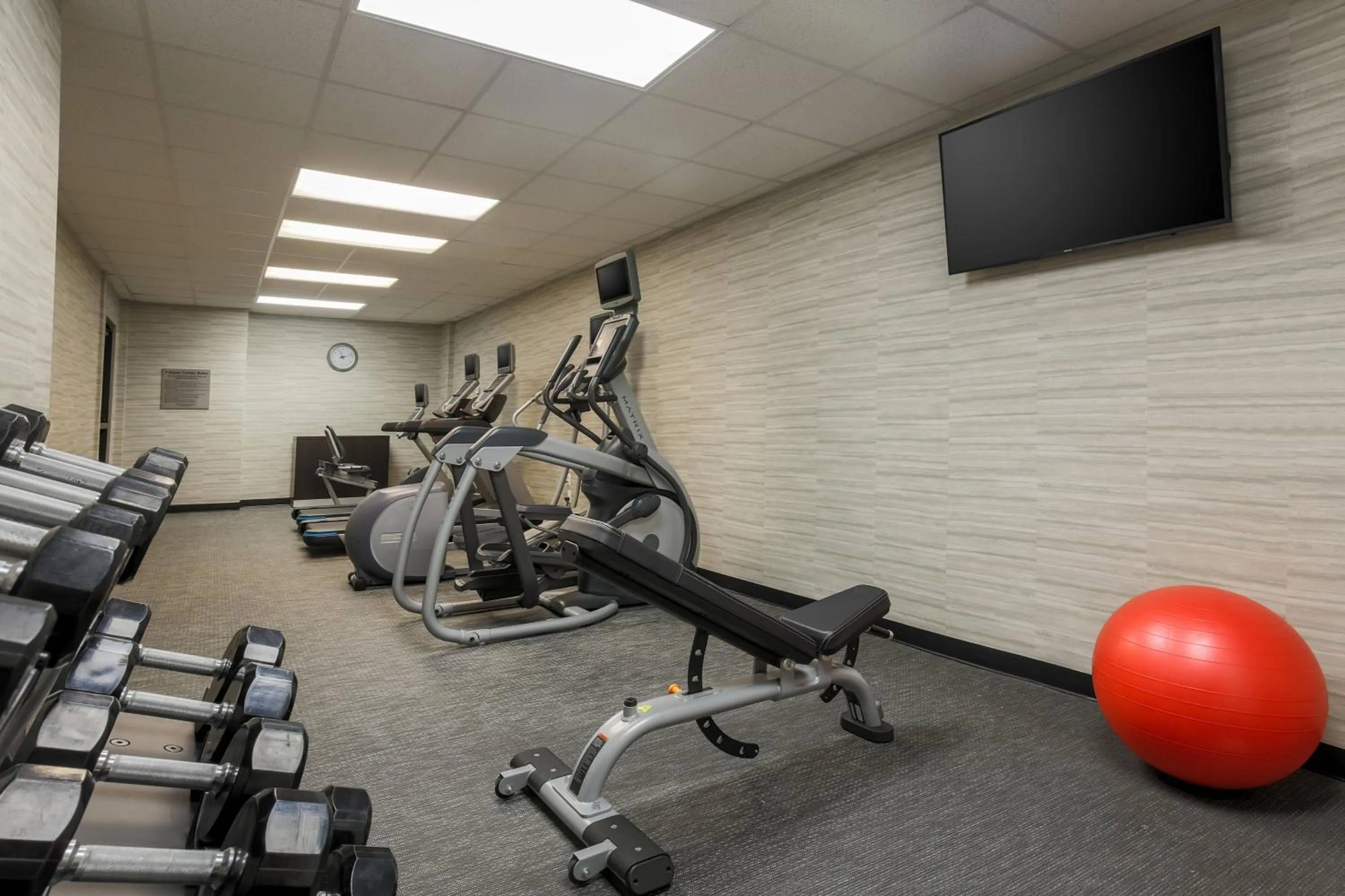 Fitness centre/facilities in Courtyard by Marriott Monroe Airport