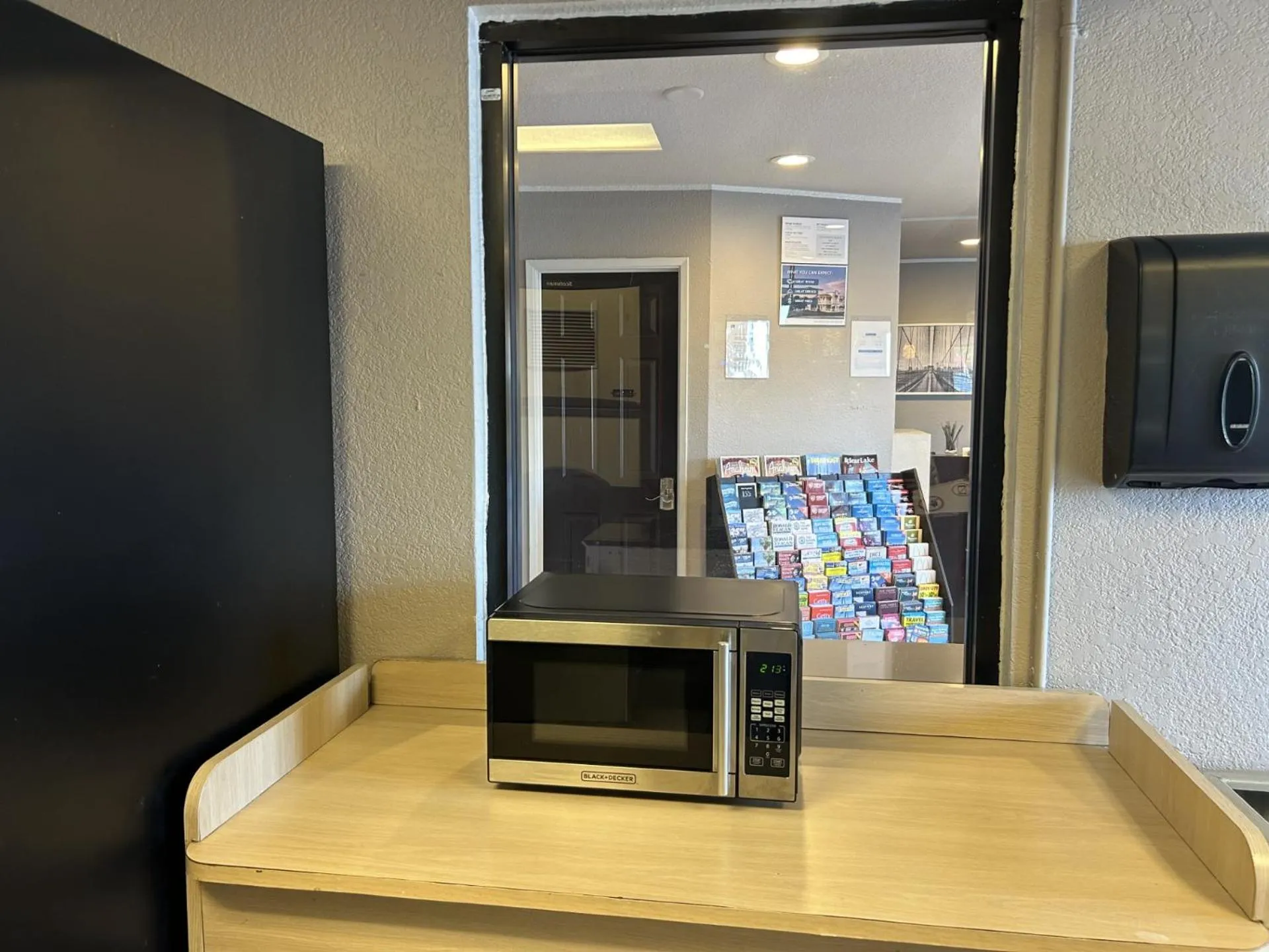 Property building in Motel 6-Stanton, CA- Anaheim West