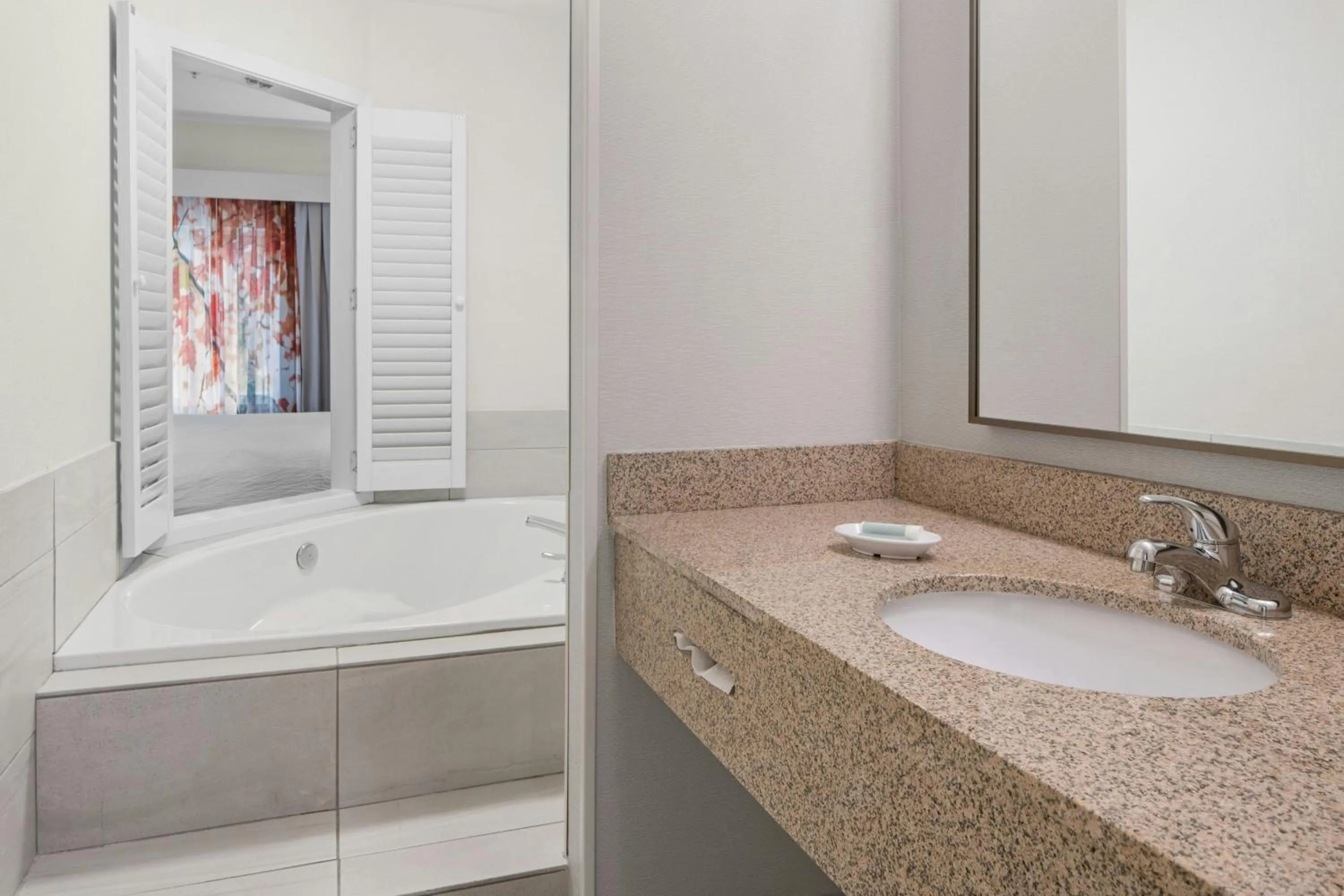 Swimming pool in Fairfield by Marriott Ruston