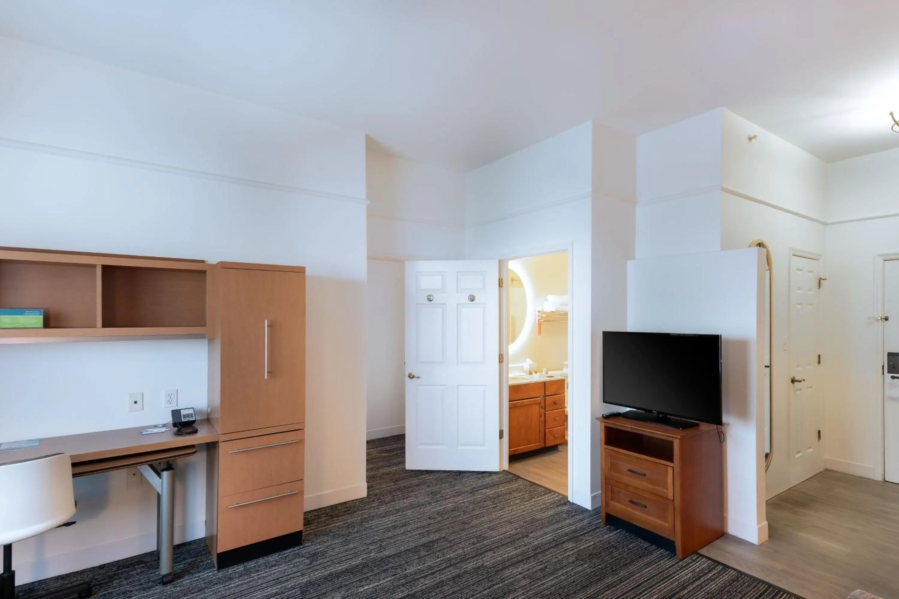 Living room in TownePlace Suites Stafford