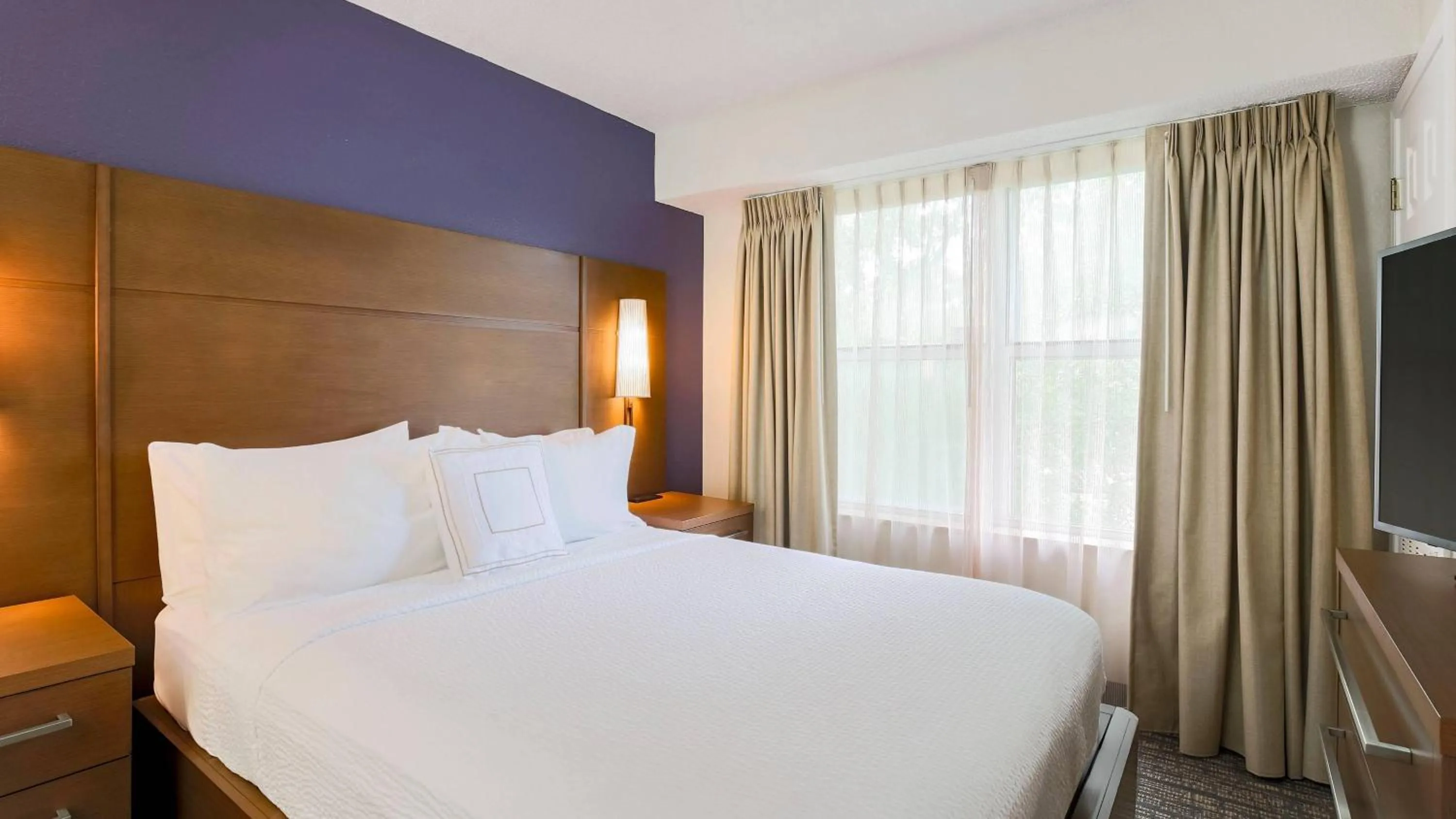 Bed in Residence Inn by Marriott Monroe