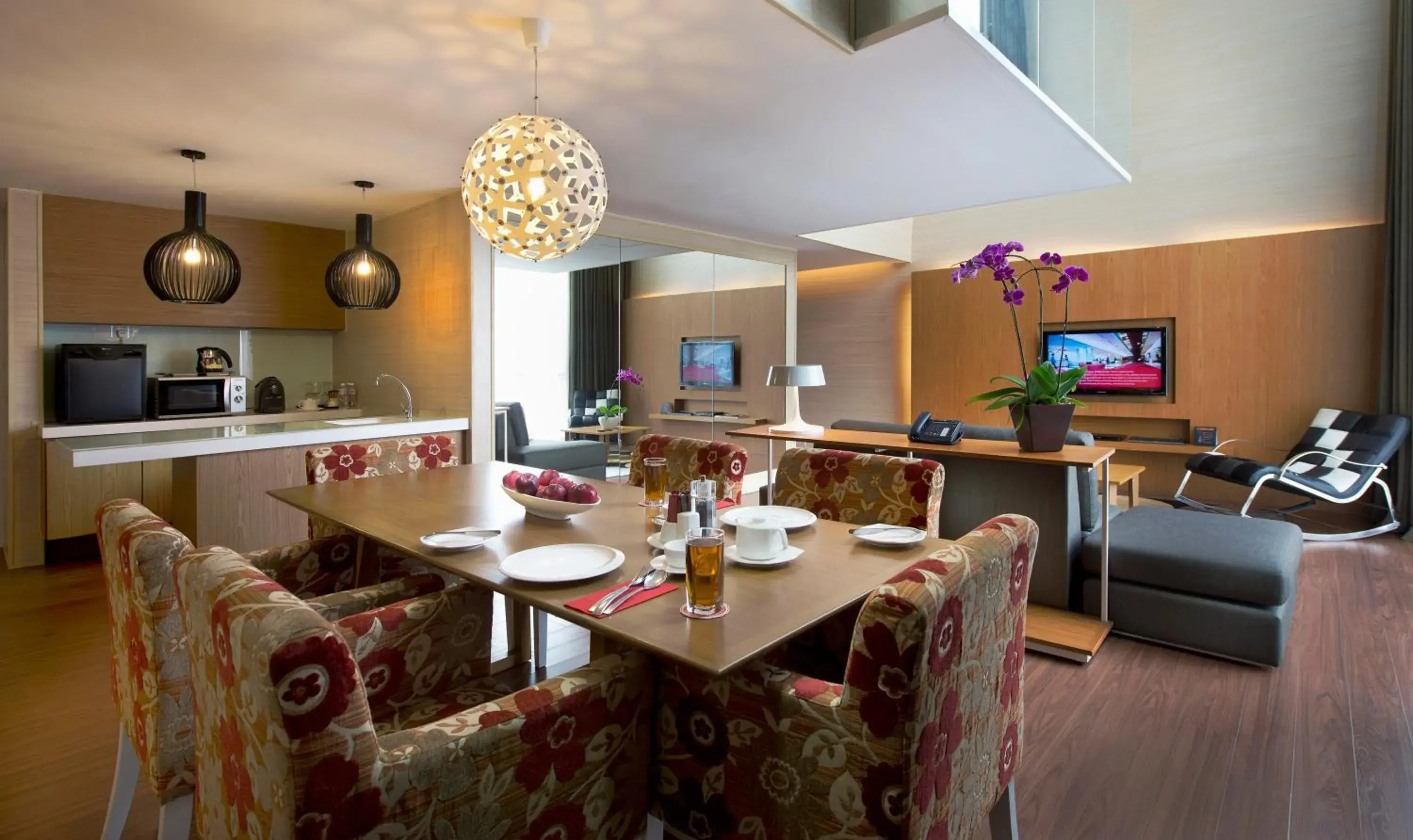 Sanctuary Two-Bedroom in Empire Hotel Subang Sanctuary Two-Bedroom in Empire Hotel Subang