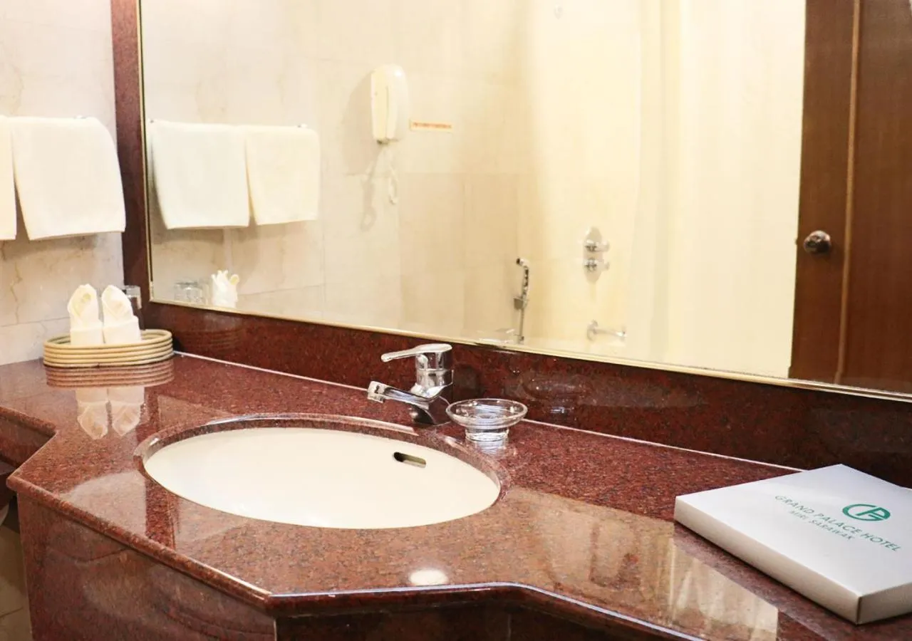 Toilet in Grand Palace Hotel