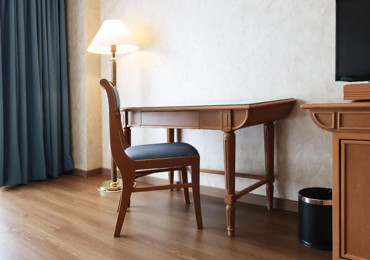 Seating area in Grand Palace Hotel