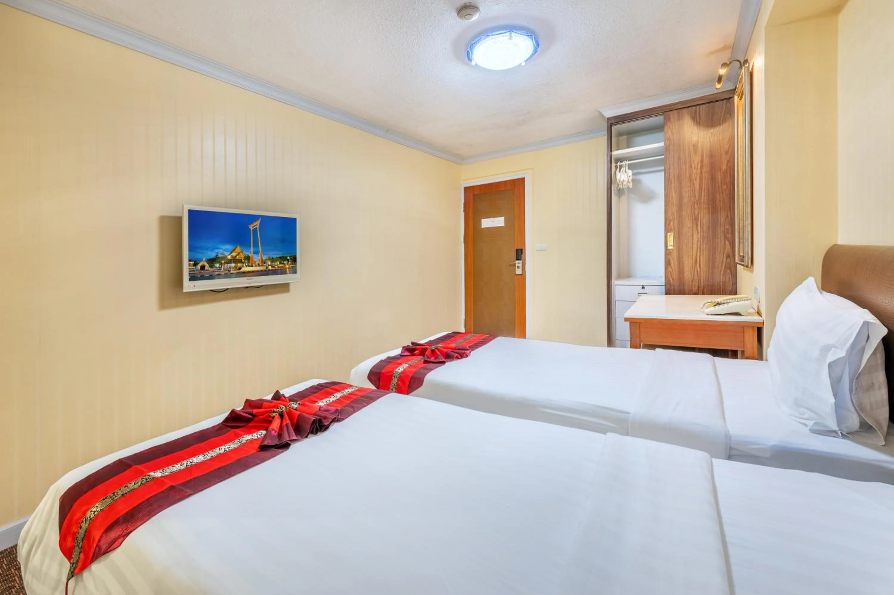 Bedroom, Bed in NASA BANGKOK - Airport Rail Link Ramkhamhang