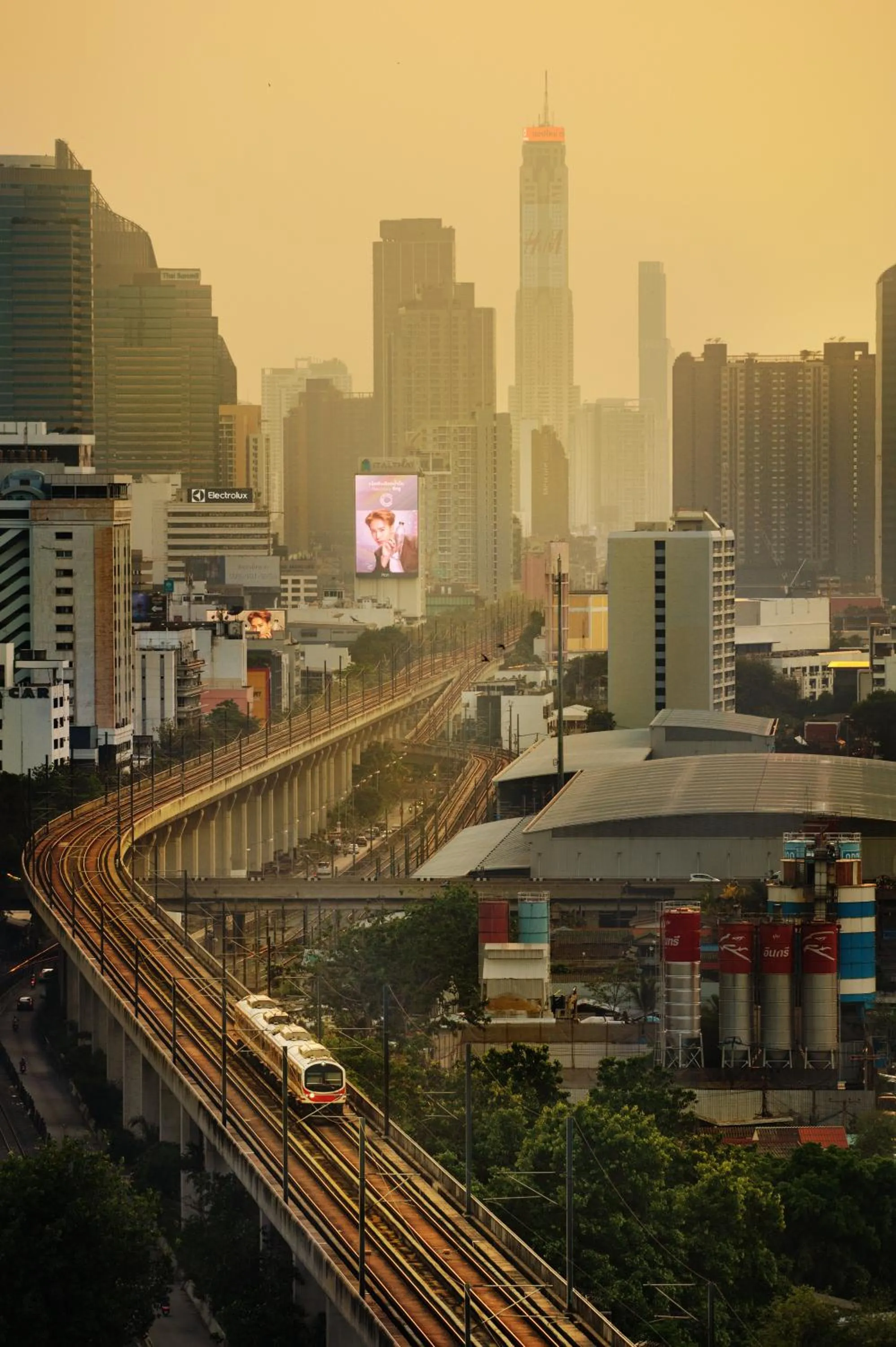 City view in NASA BANGKOK - Airport Rail Link Ramkhamhang