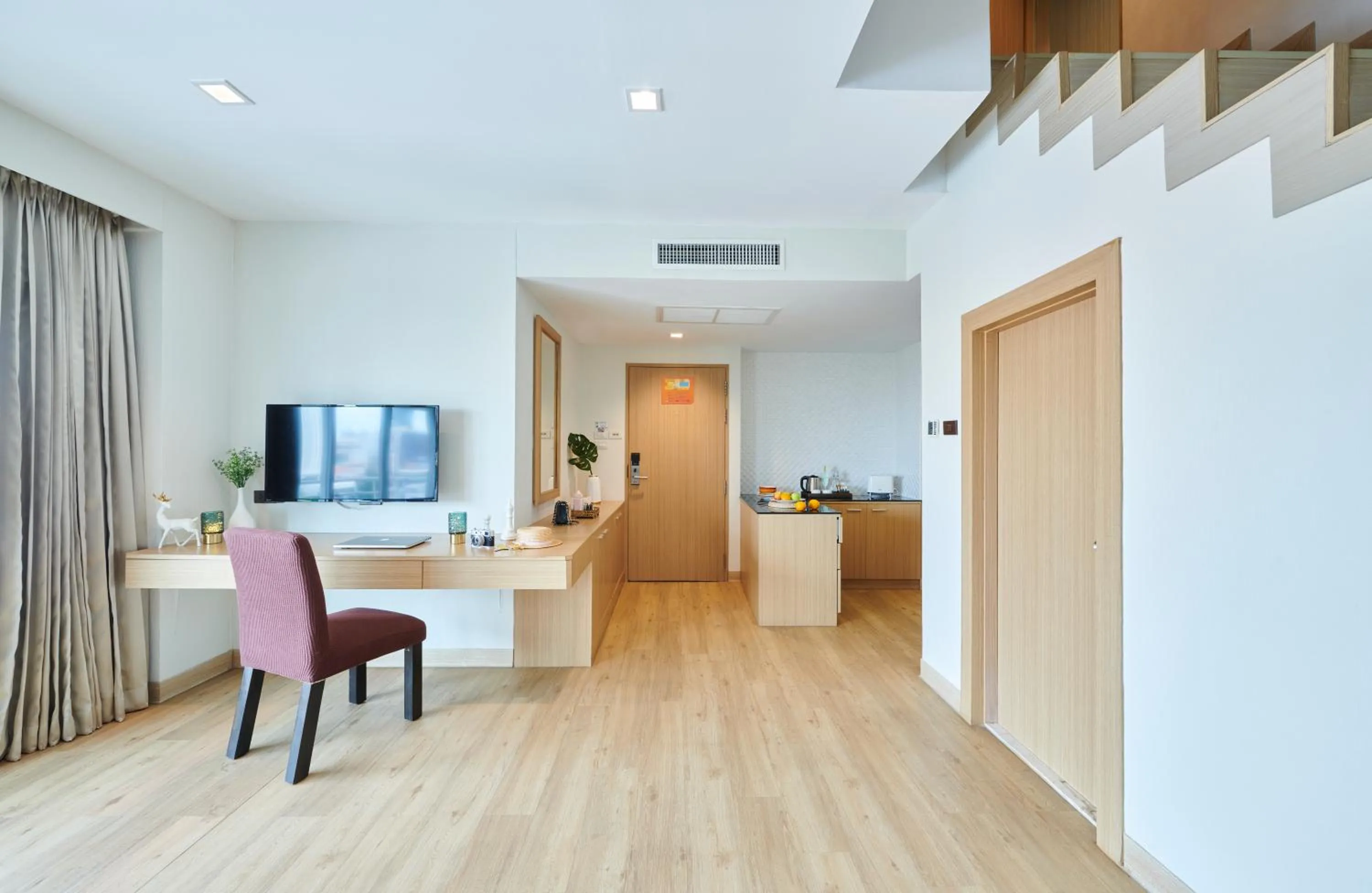 TV and multimedia in Adelphi Pattaya