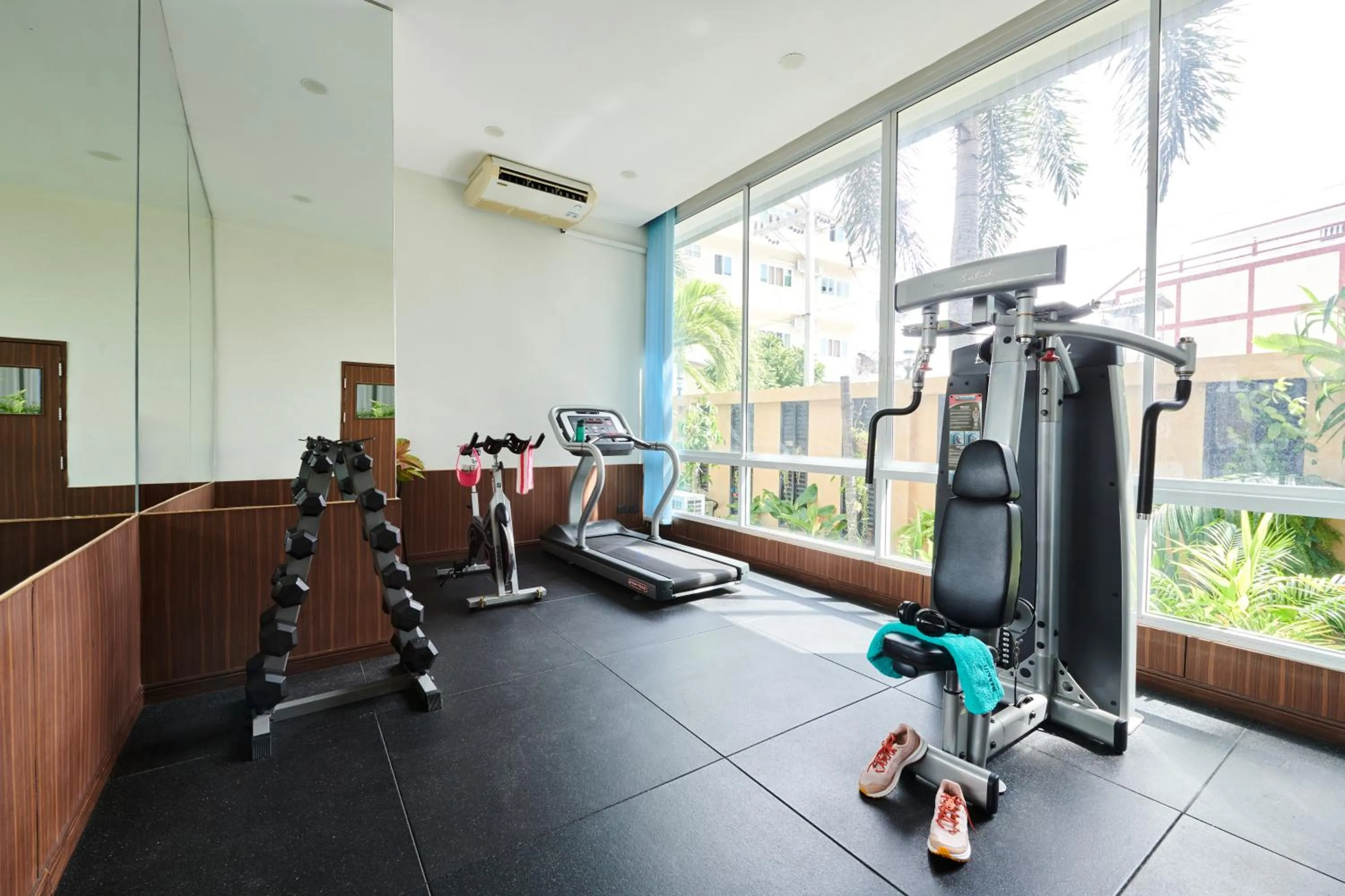 Fitness centre/facilities in Adelphi Pattaya