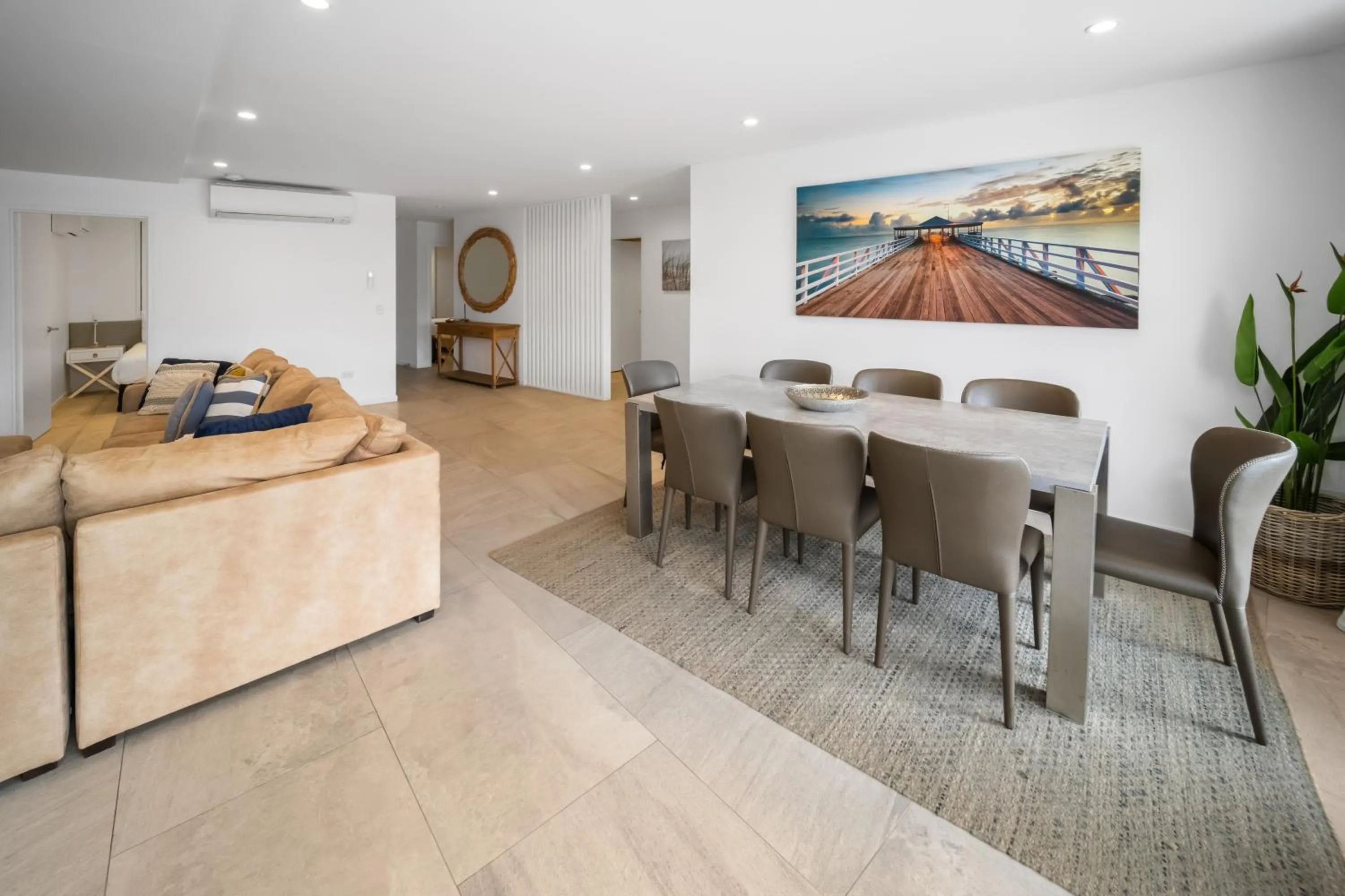 Bay Royal Apartments