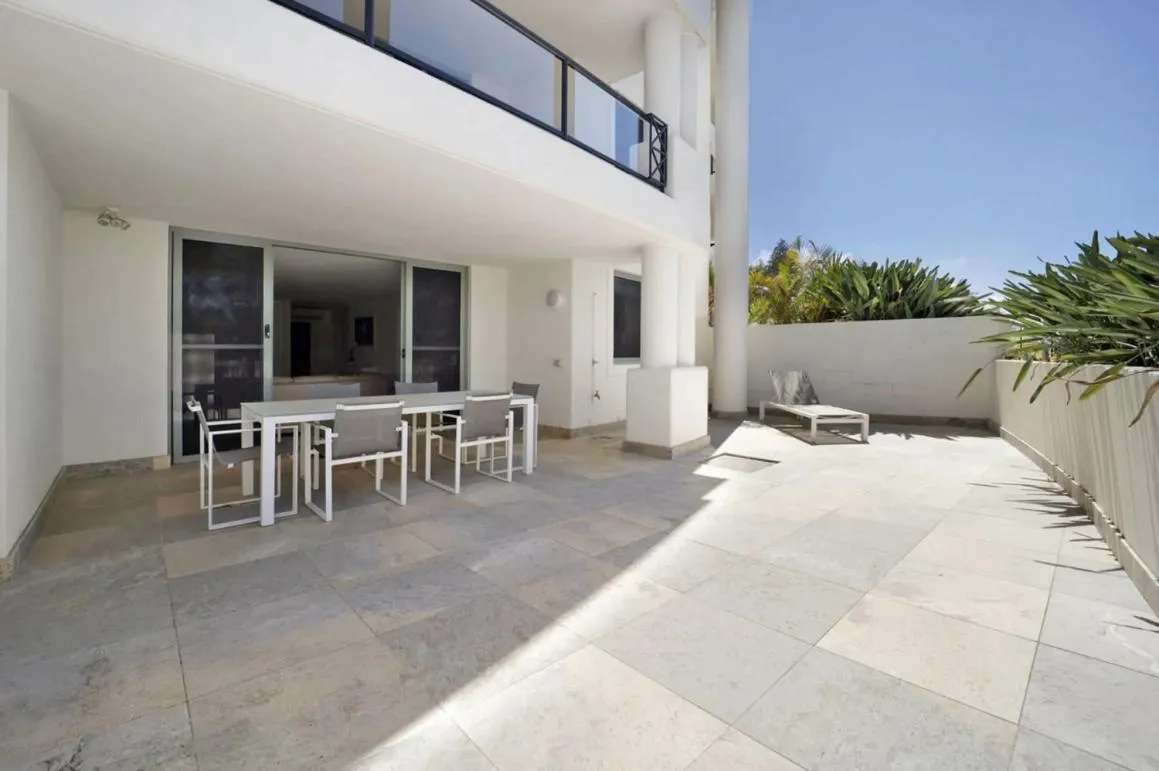 Bay Royal Apartments