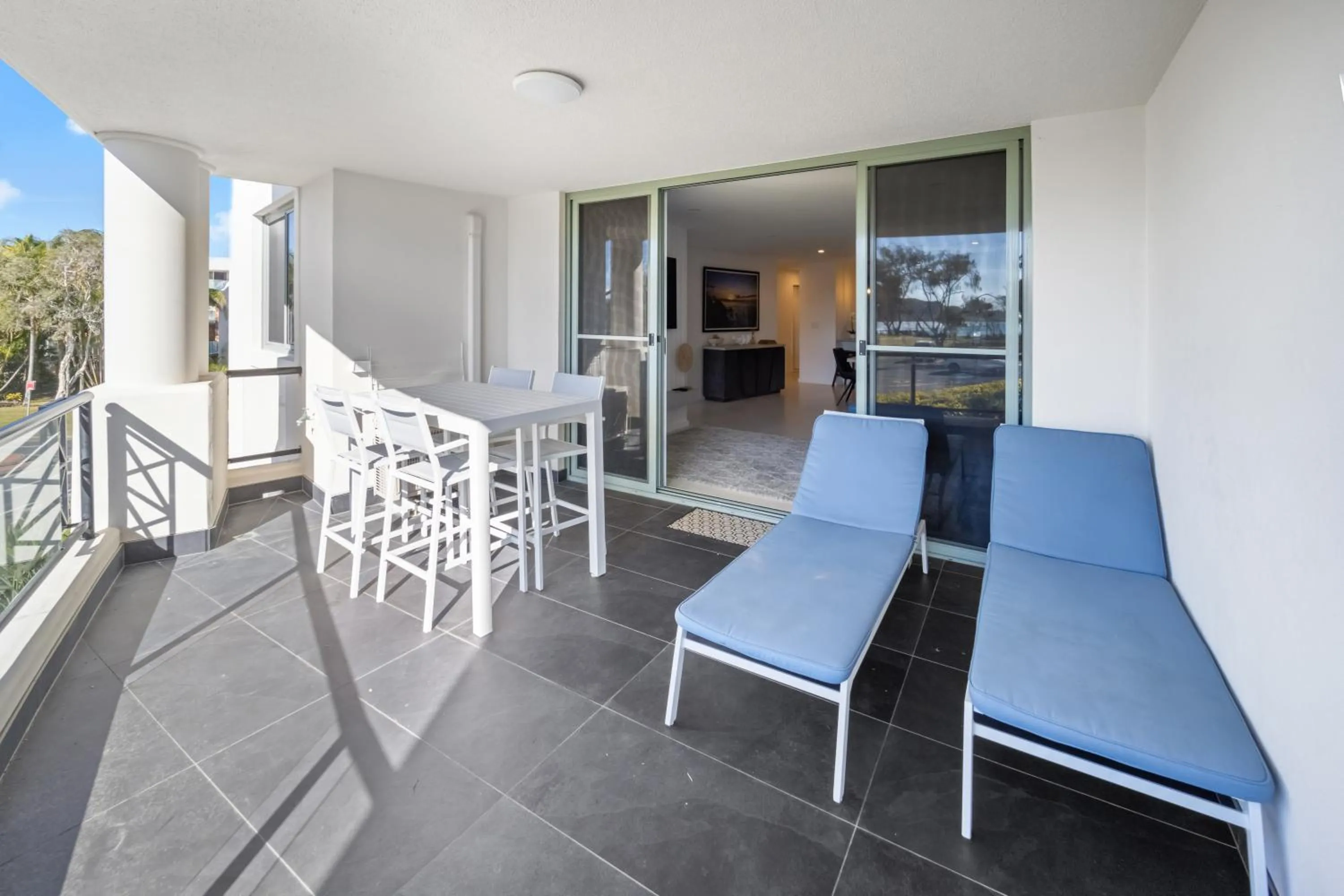 Balcony/Terrace in Bay Royal Apartments