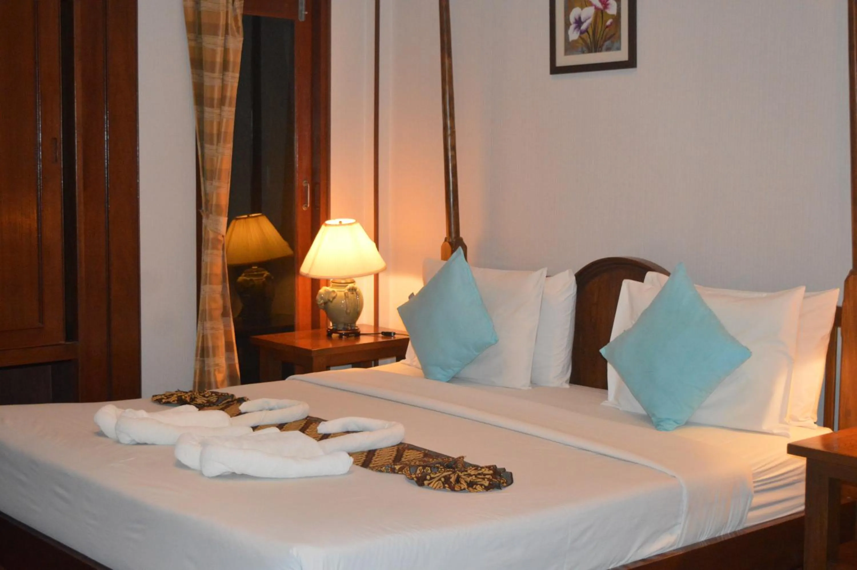 Property building, Bed in Sayang Beach Resort Koh Lanta