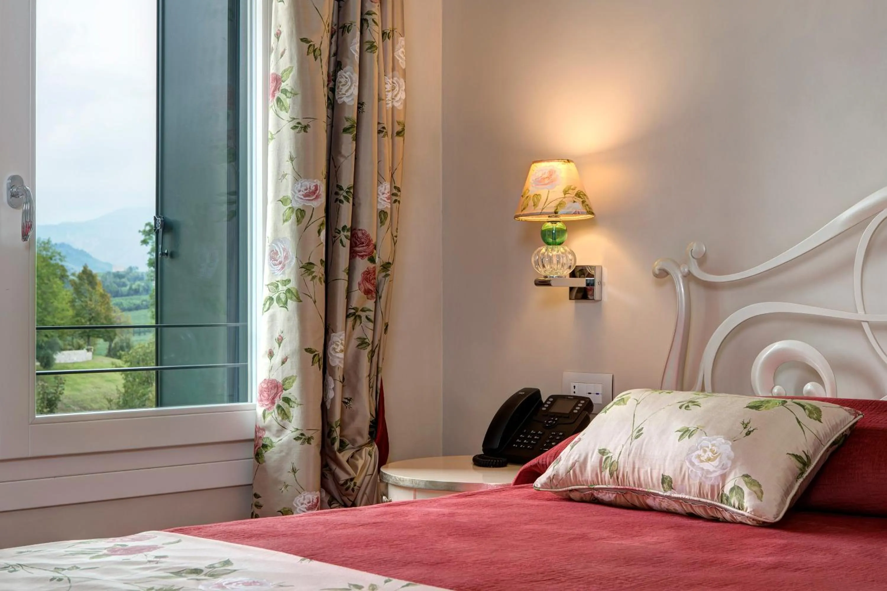 Photo of the whole room in Colonìa Resort