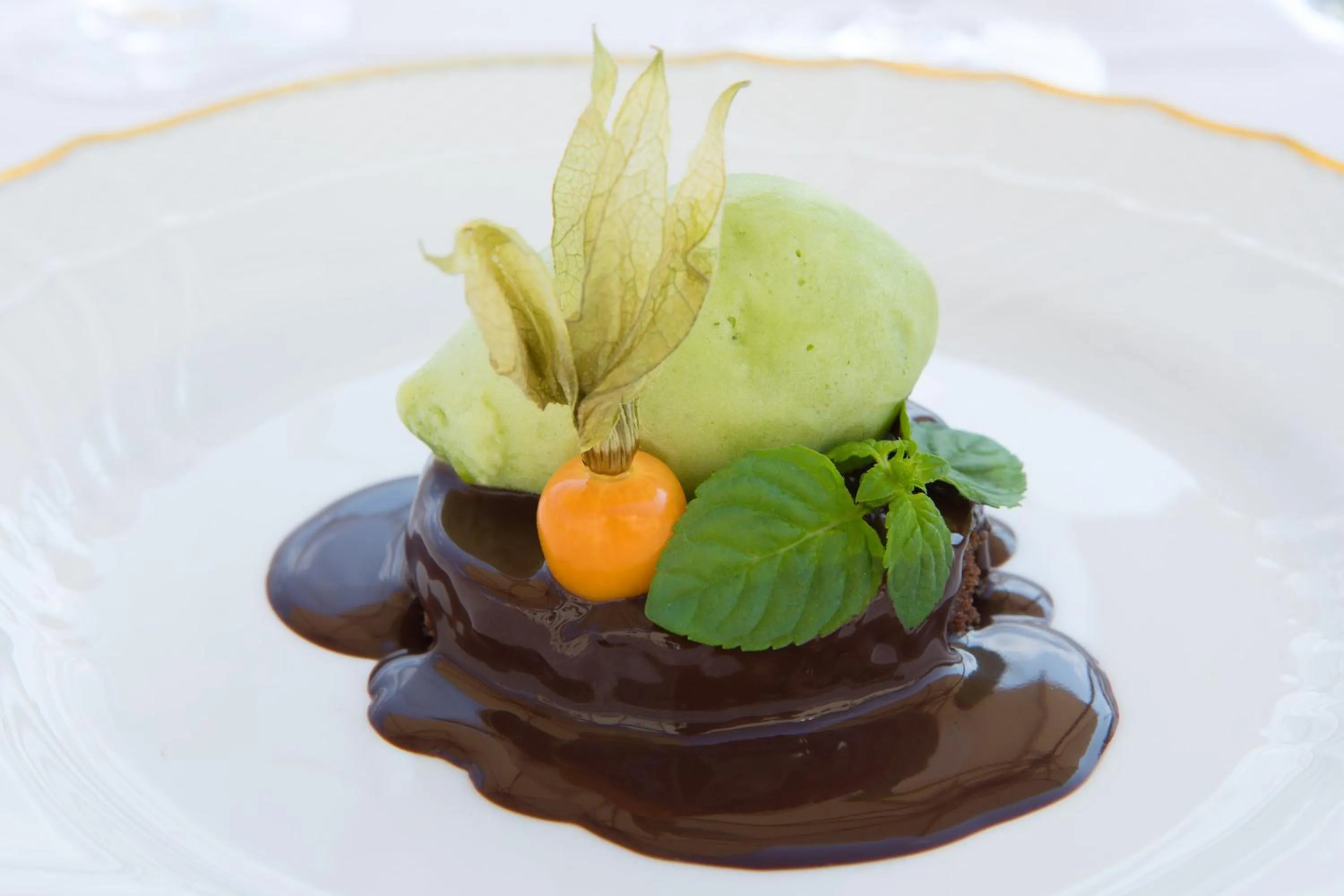 Lunch in Colonìa Resort