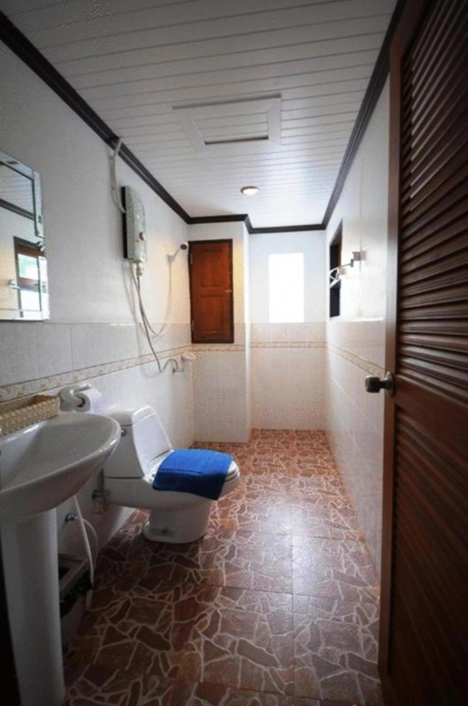 Bathroom in JJ Residence