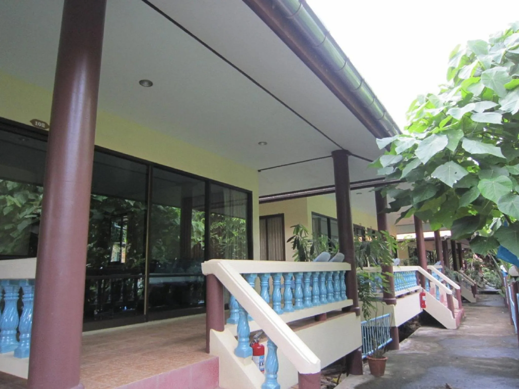 Facade/entrance in JJ Bungalow