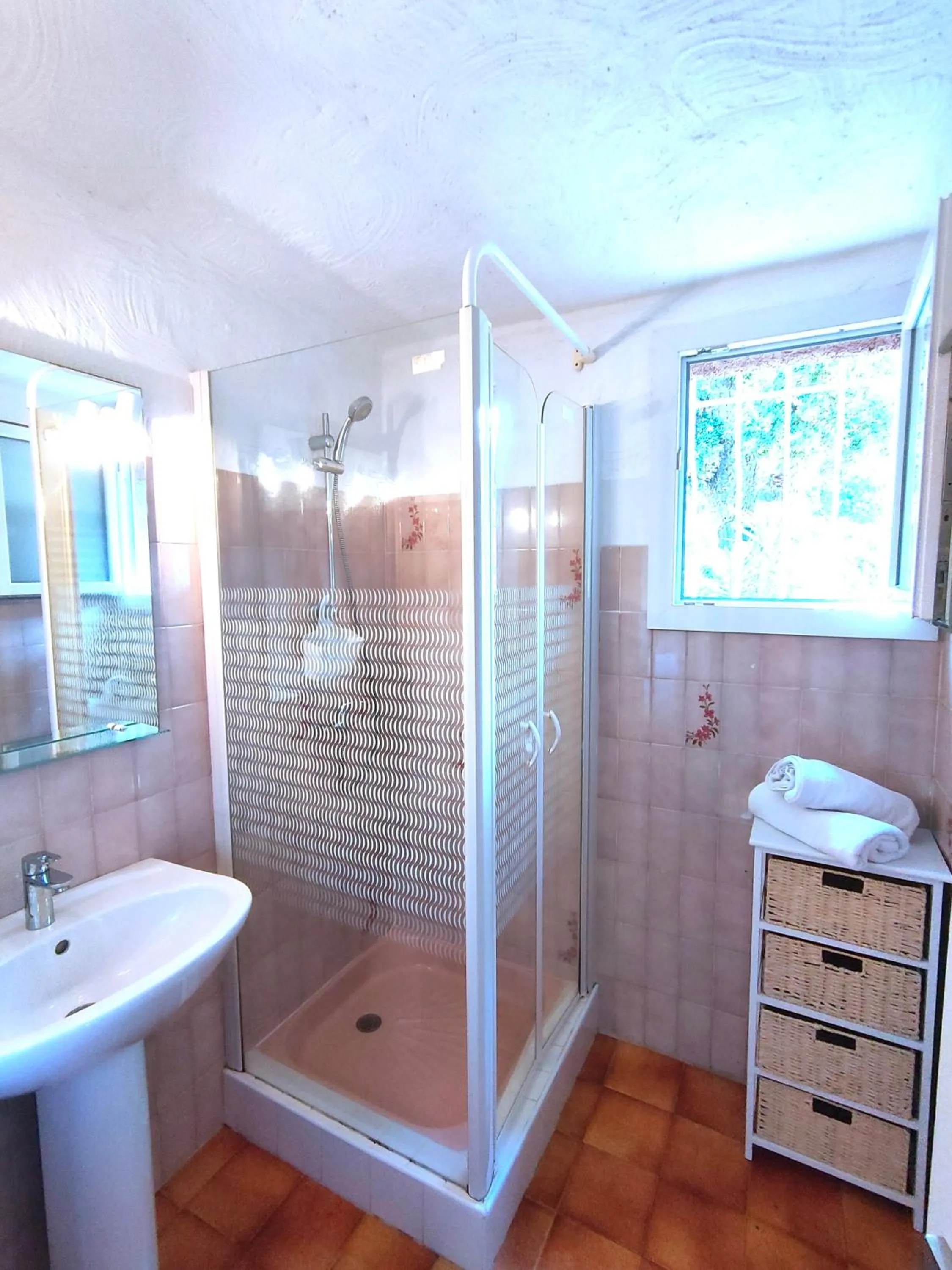 Shower in Résidence Les Cigales