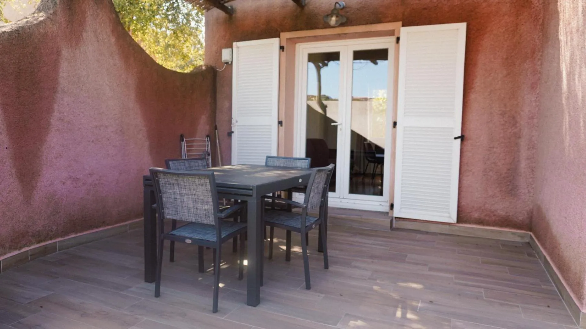 Patio in Résidence Les Cigales