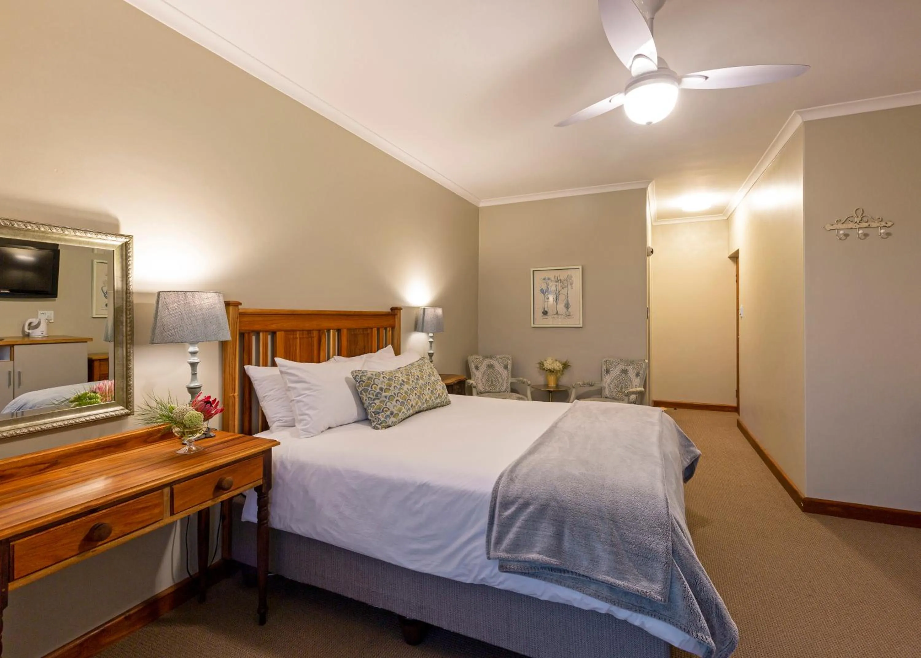 Bedroom, Bed in Le Mahi Guest House