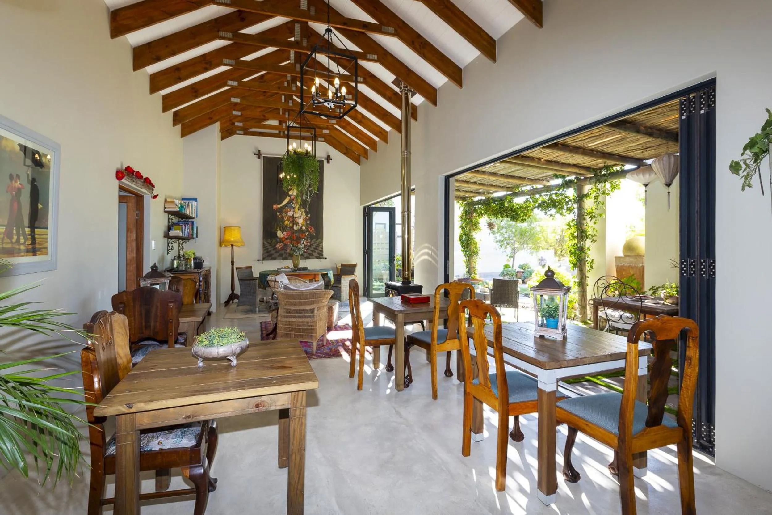 Dining area in Le Mahi Guest House